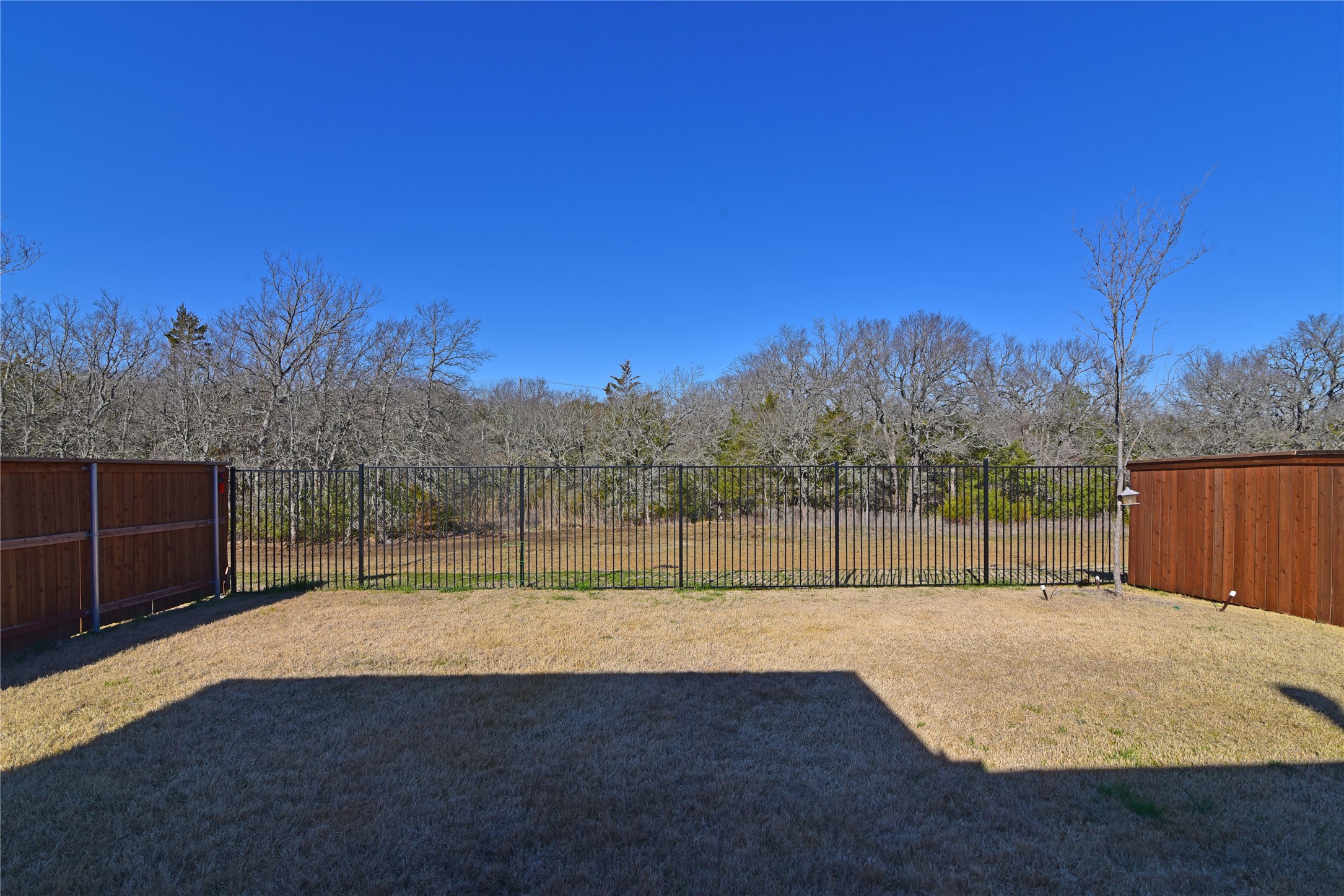 5133 Westhaven Circle Denison TX 75020