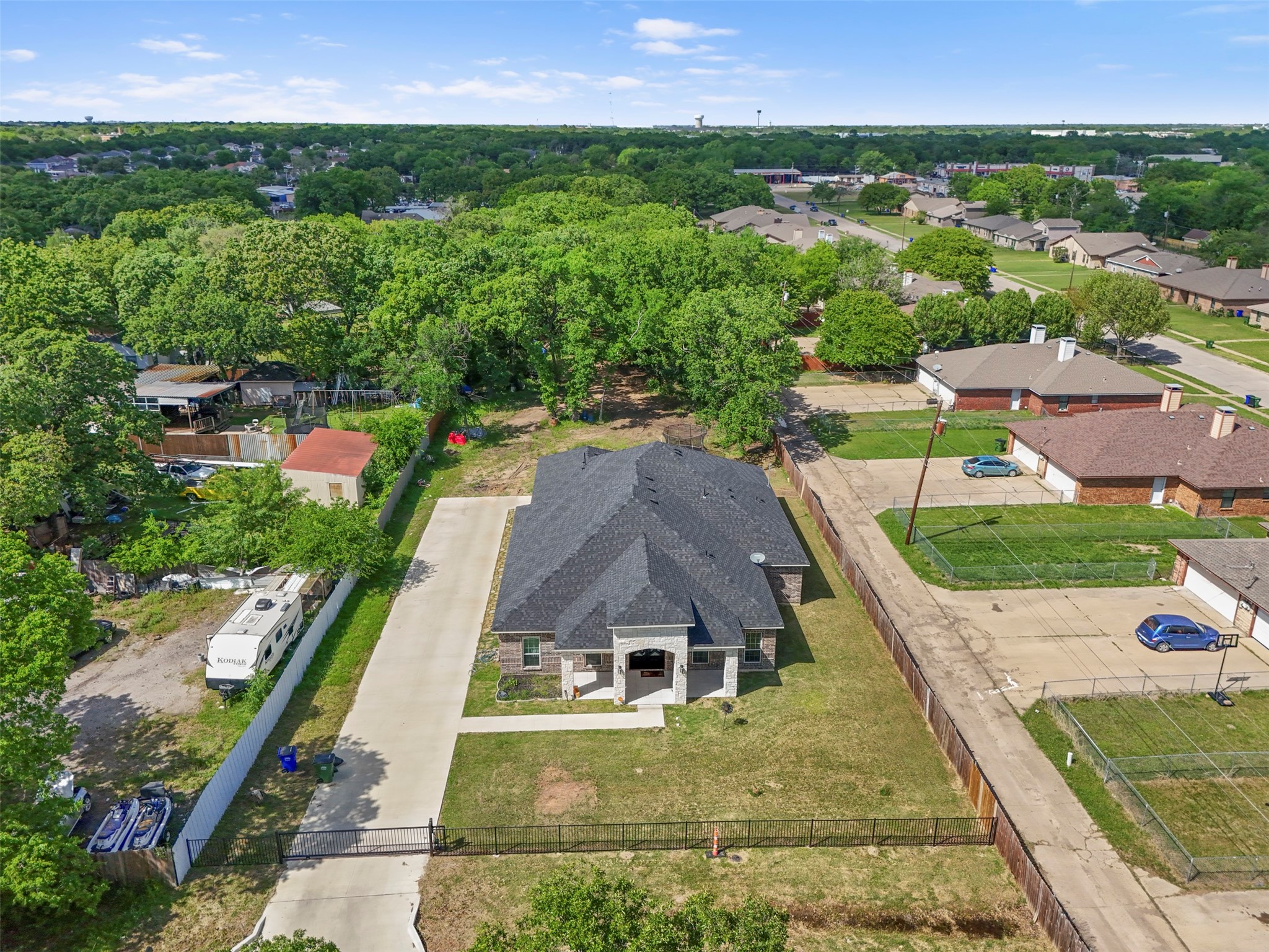 11101 Leeper Drive Balch Springs TX 75180
