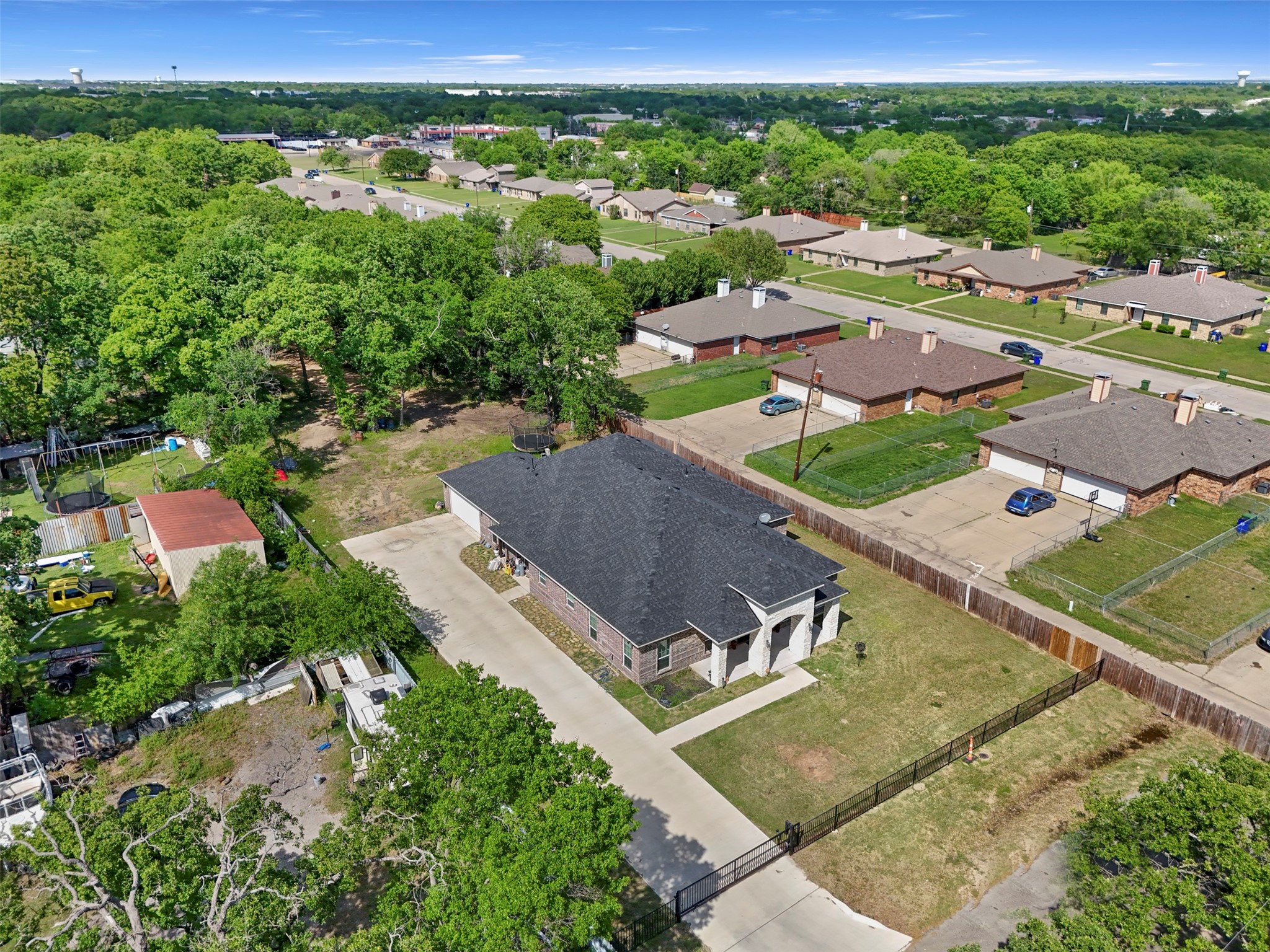 11101 Leeper Drive Balch Springs TX 75180