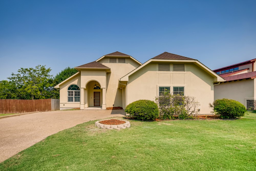 1004 Hoylake Court Ennis TX 75119