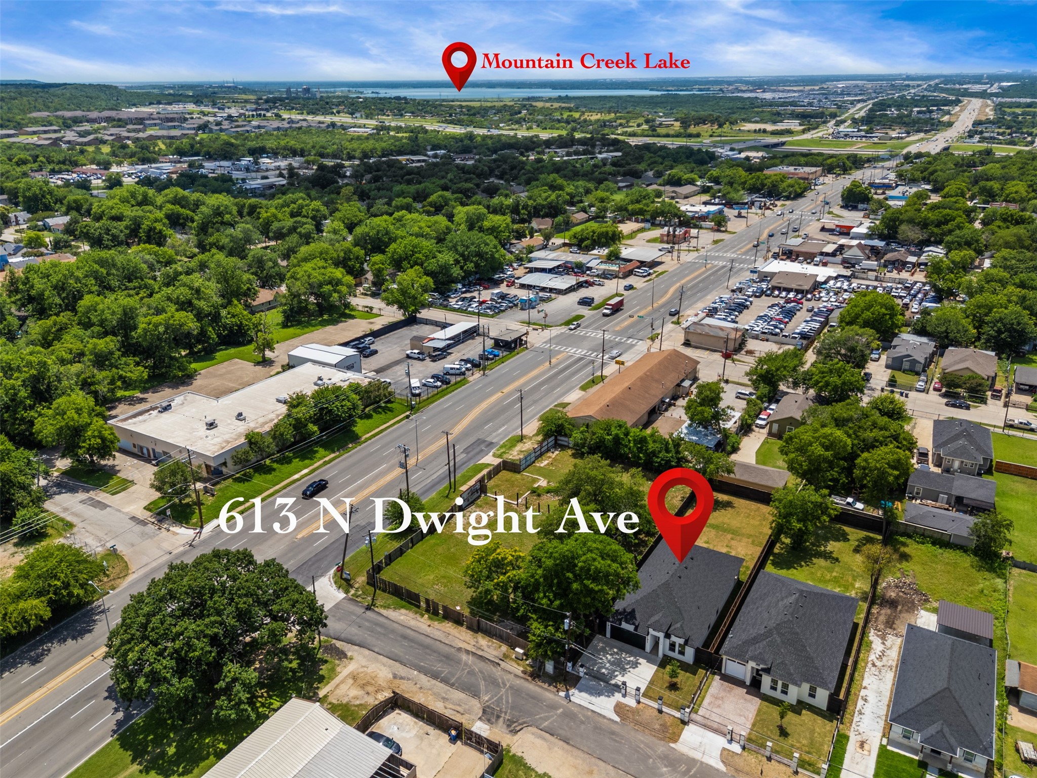 613 N Dwight Avenue Dallas TX 75211