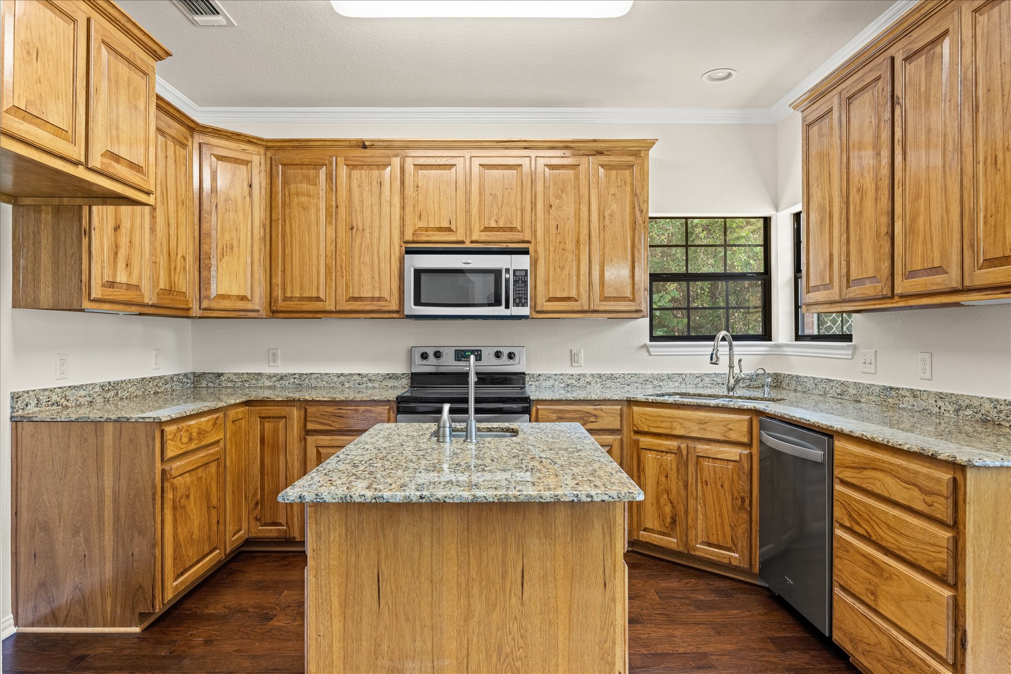 425 Indian Mountain Court Granbury TX 76048