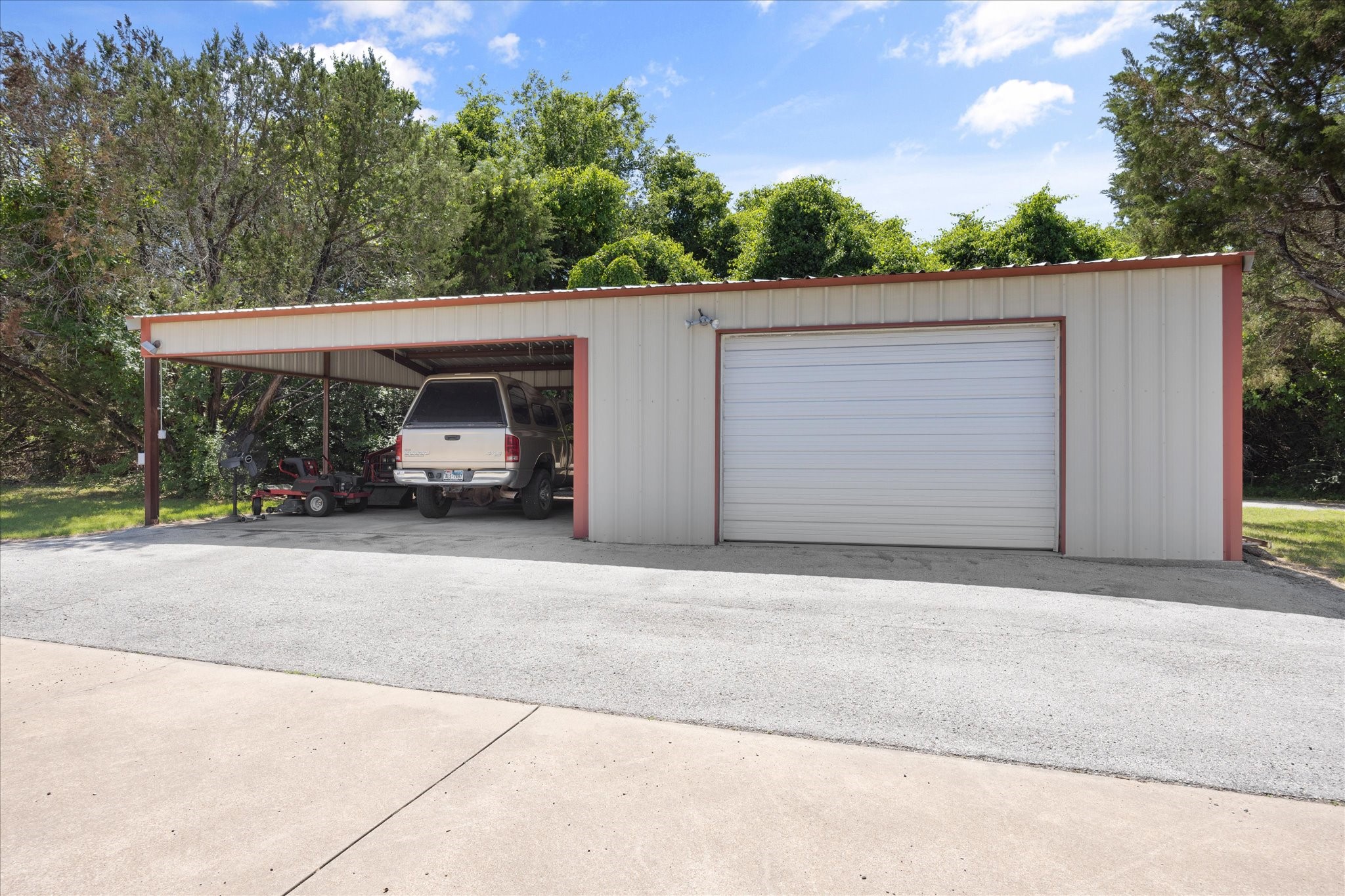 425 Indian Mountain Court Granbury TX 76048