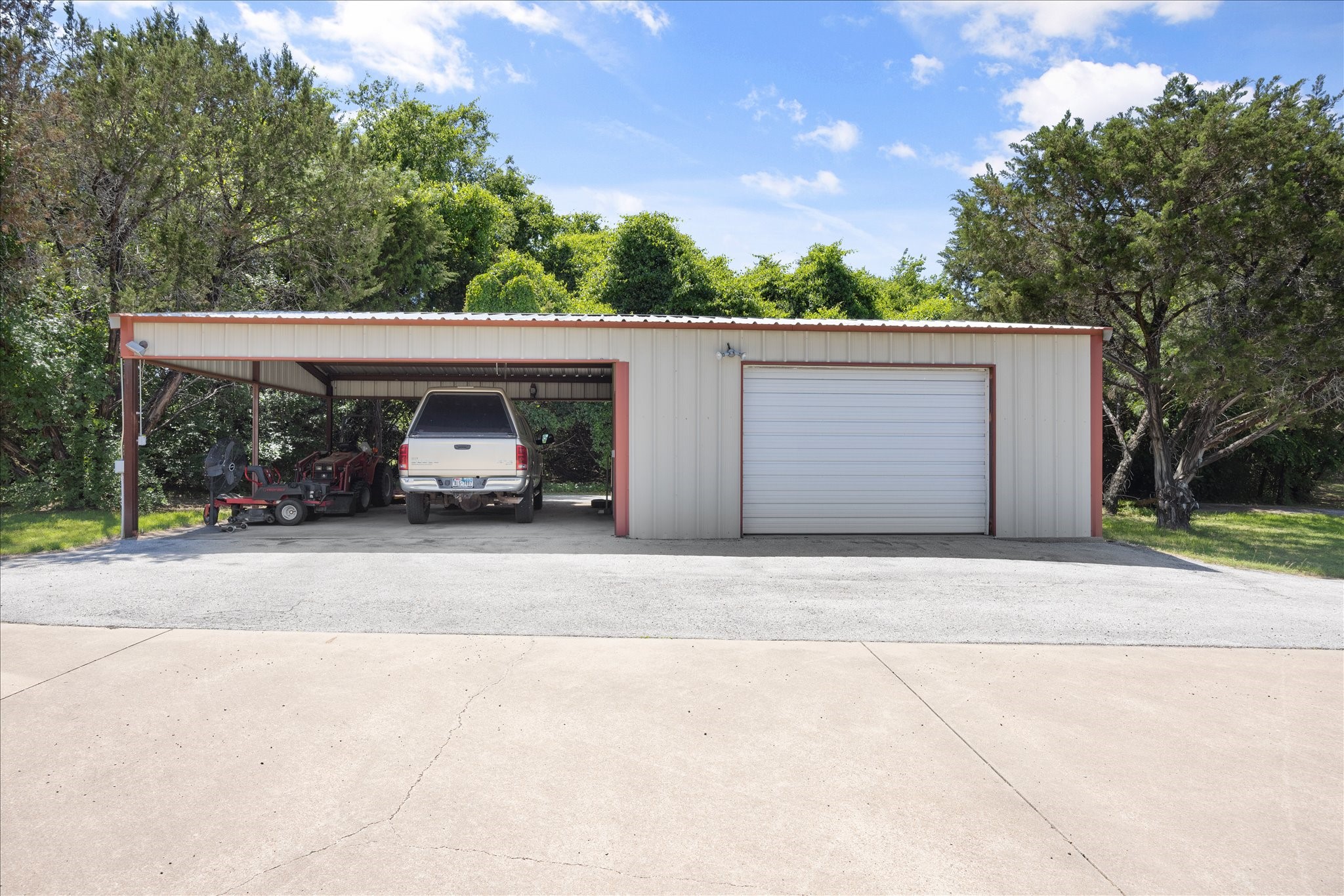425 Indian Mountain Court Granbury TX 76048