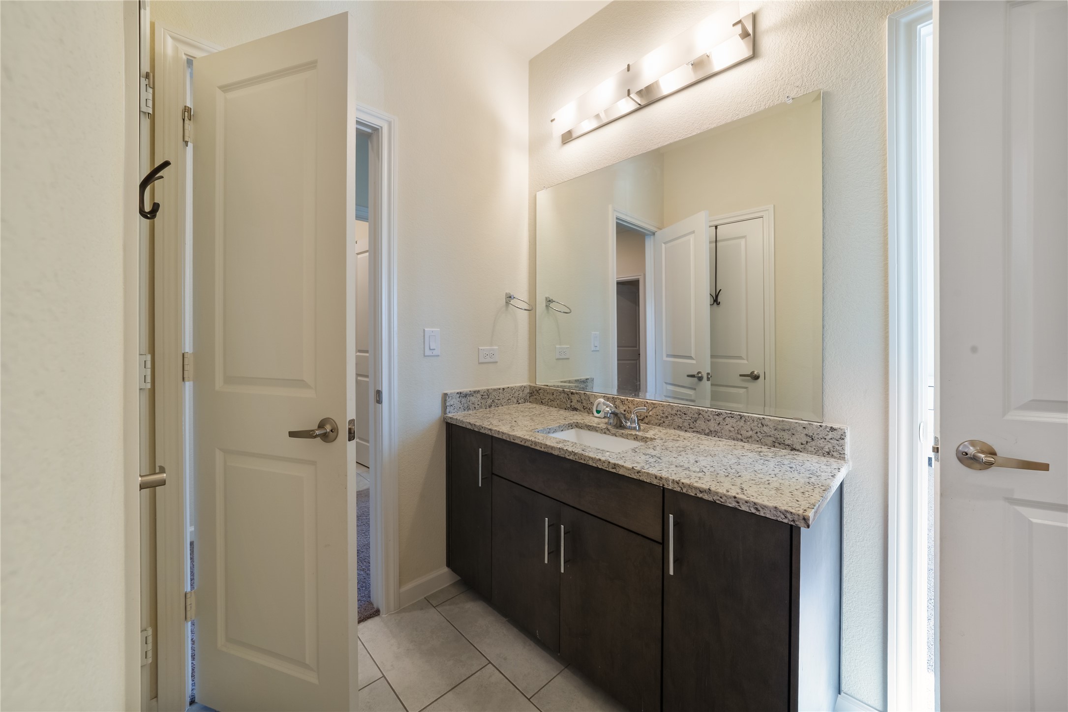 989 Kingbird Lane Alvarado TX 76009