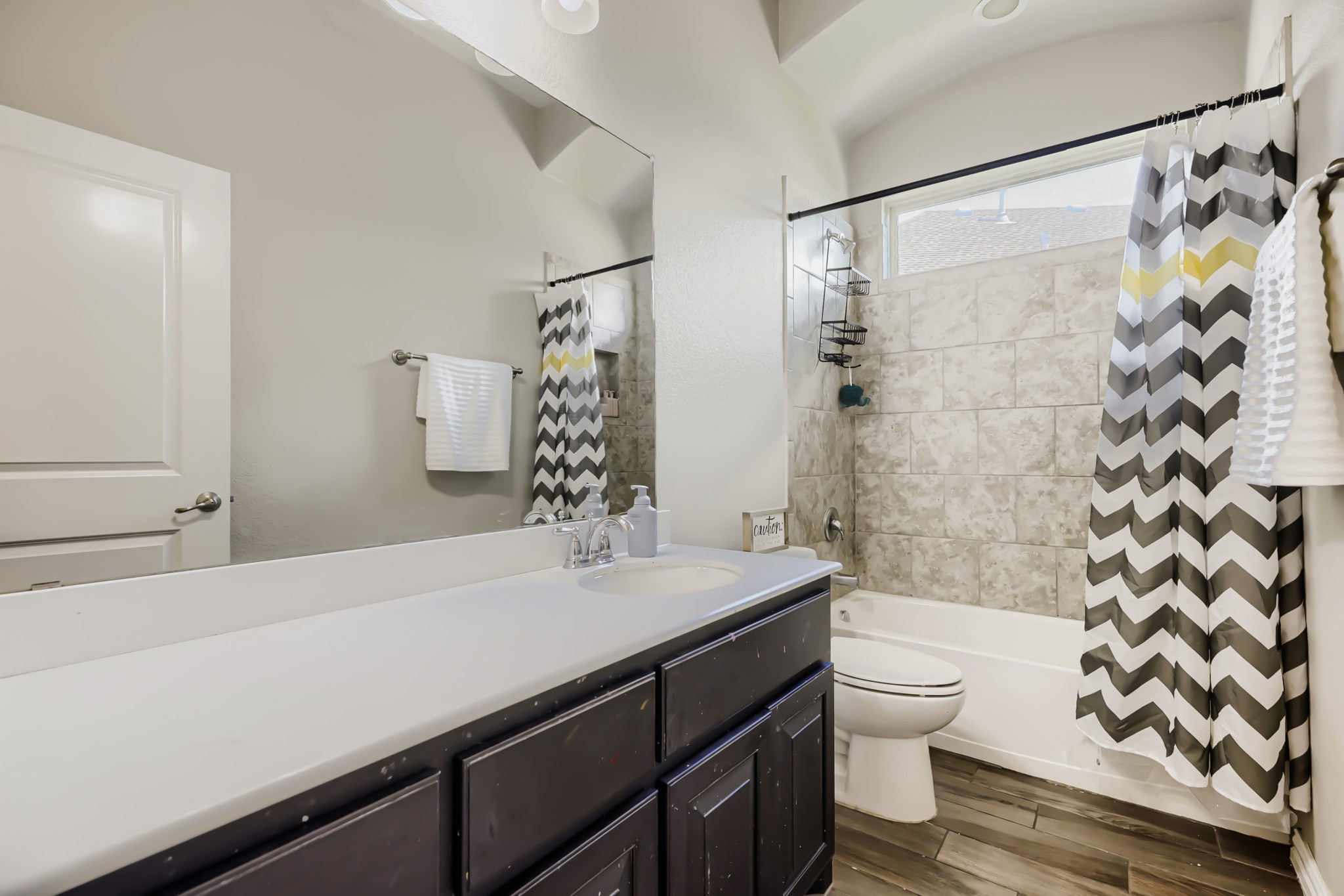 2002 Milano Lane Lewisville TX 75077