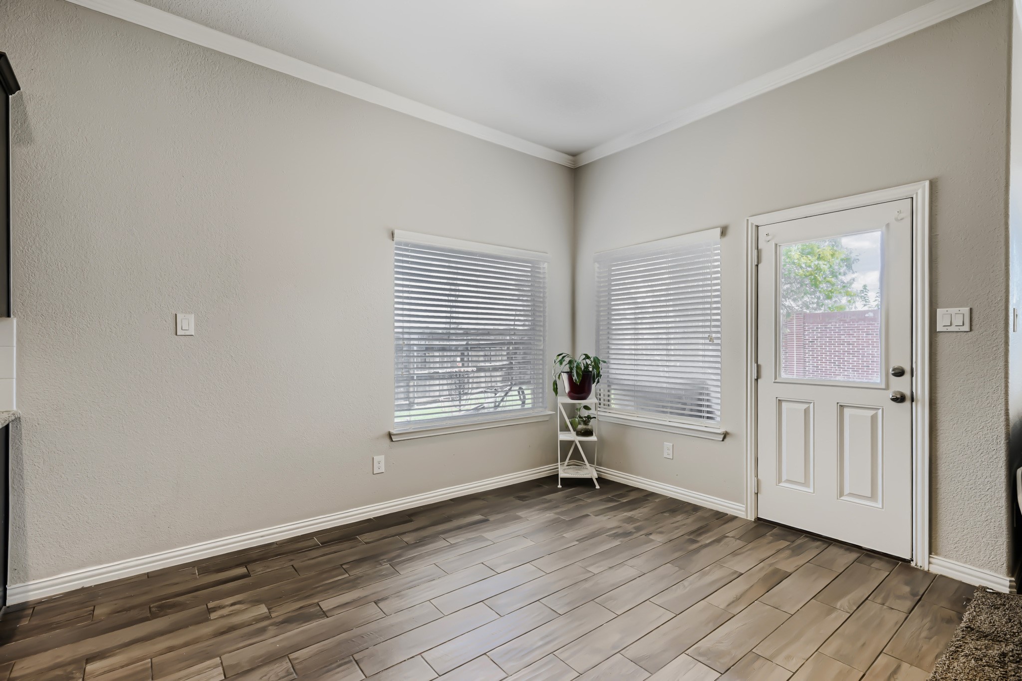 2002 Milano Lane Lewisville TX 75077