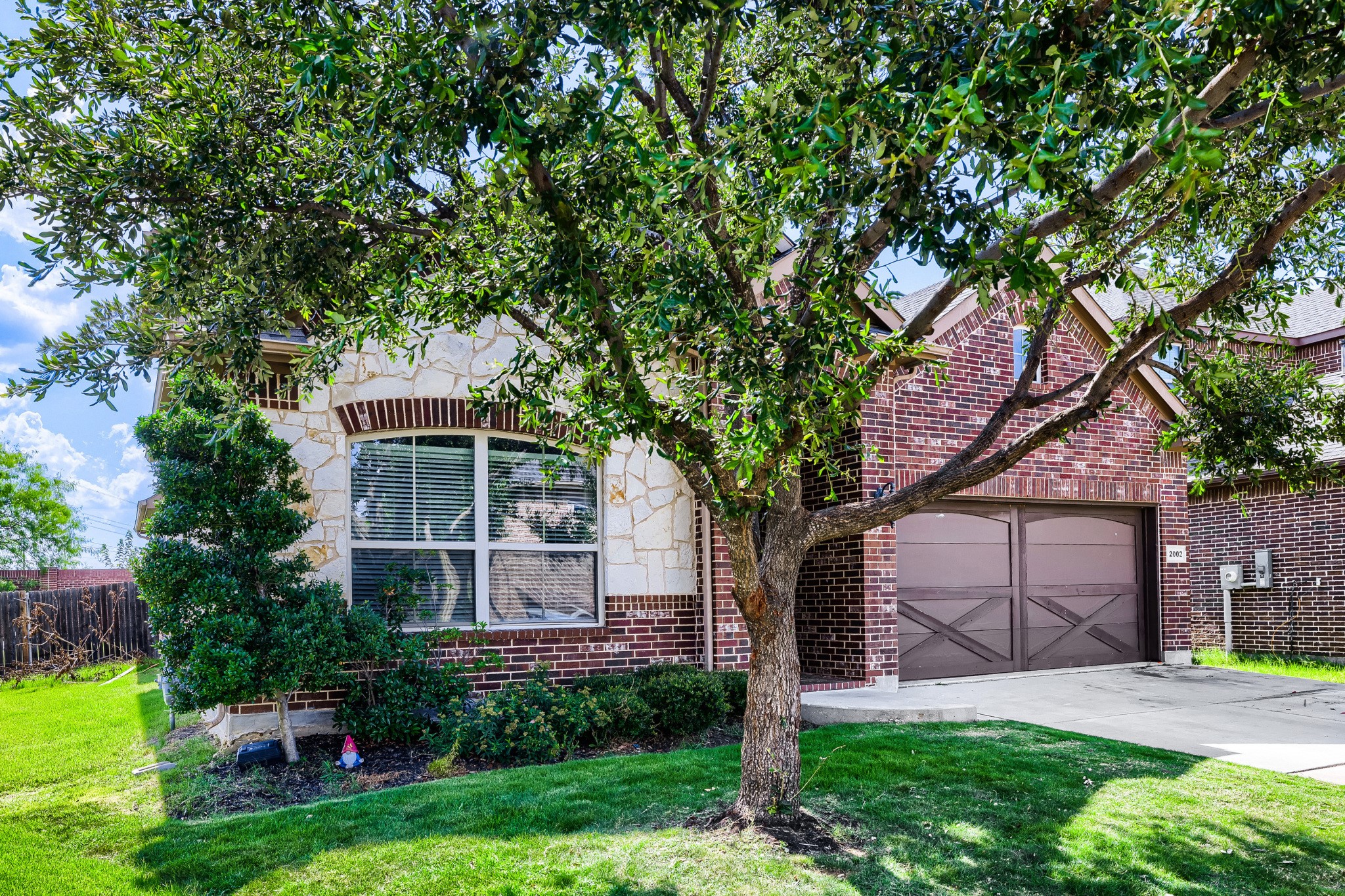 2002 Milano Lane Lewisville TX 75077