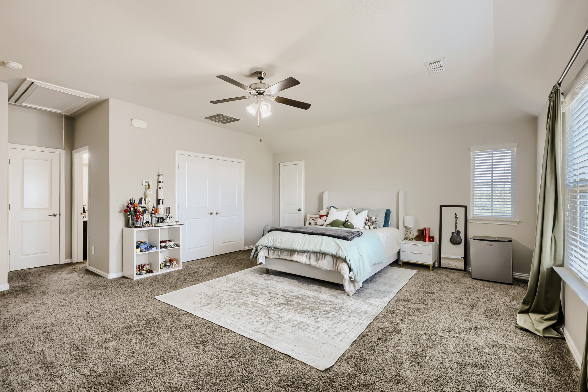 2002 Milano Lane Lewisville TX 75077