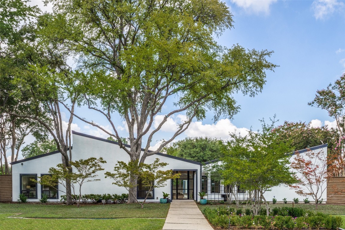 6605 Forestshire Drive Dallas TX 75230