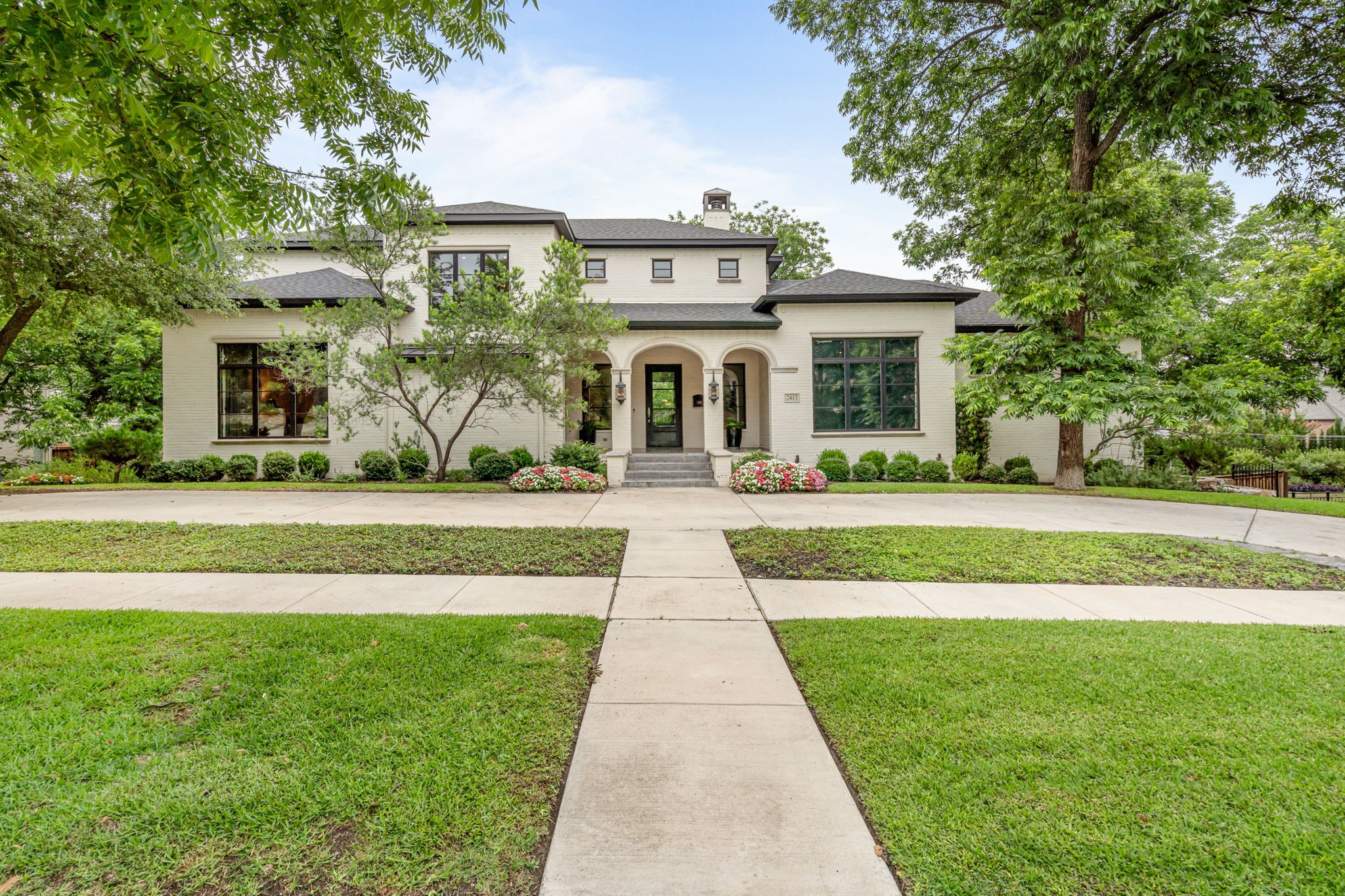 2413 Lofton Terrace Fort Worth TX 76109