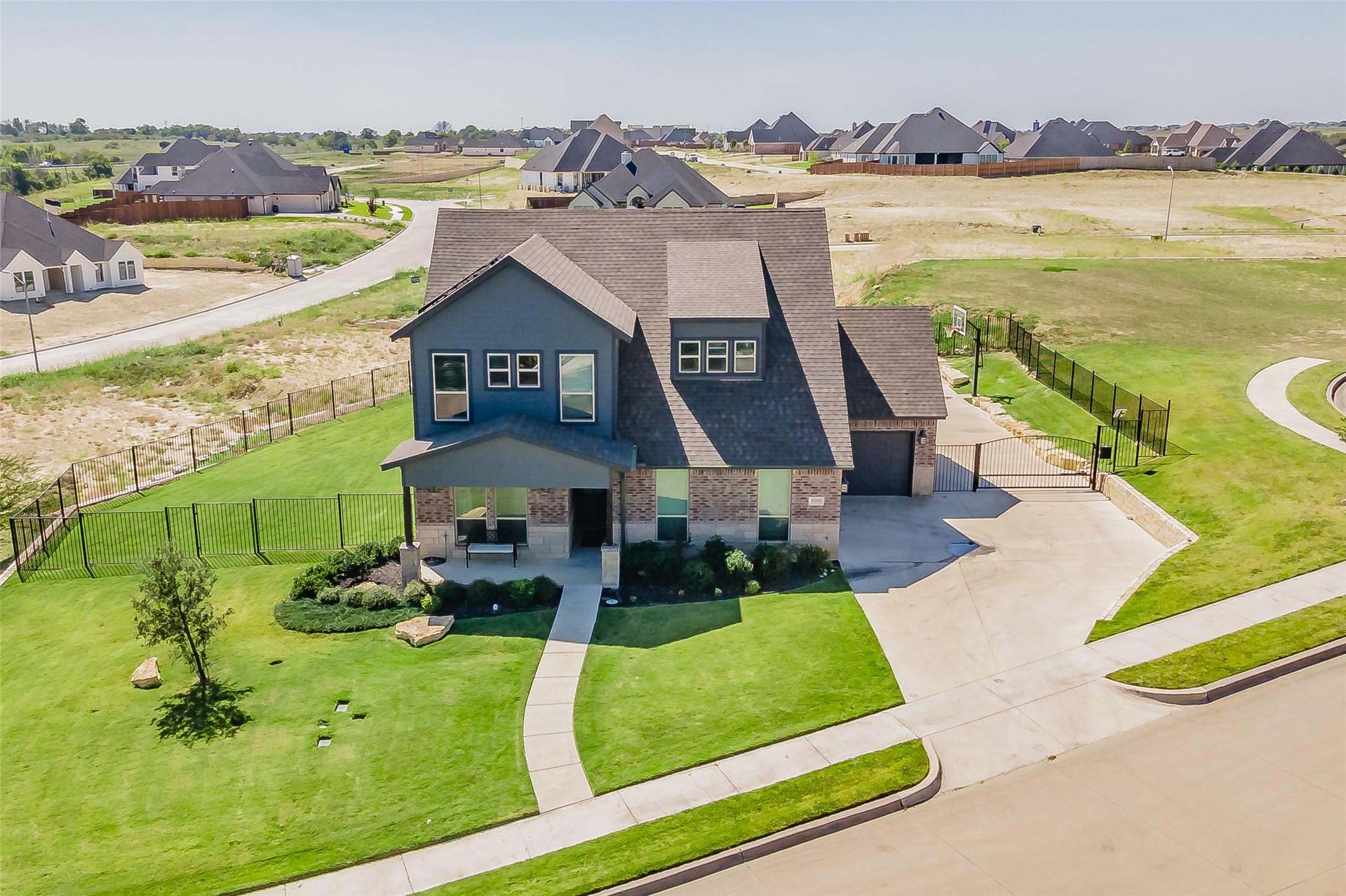 8208 Indian Hills Court Benbrook TX 76126