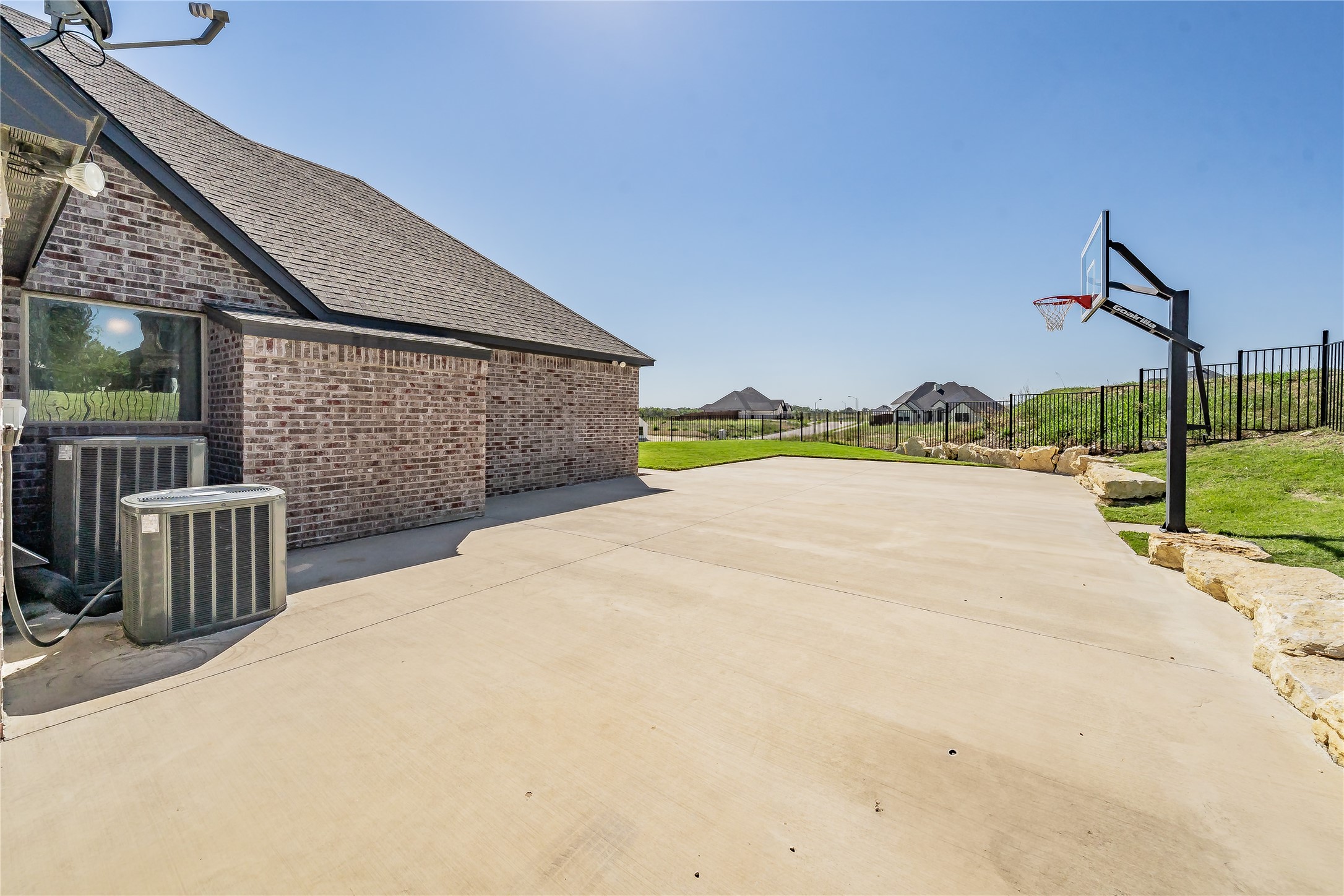 8208 Indian Hills Court Benbrook TX 76126