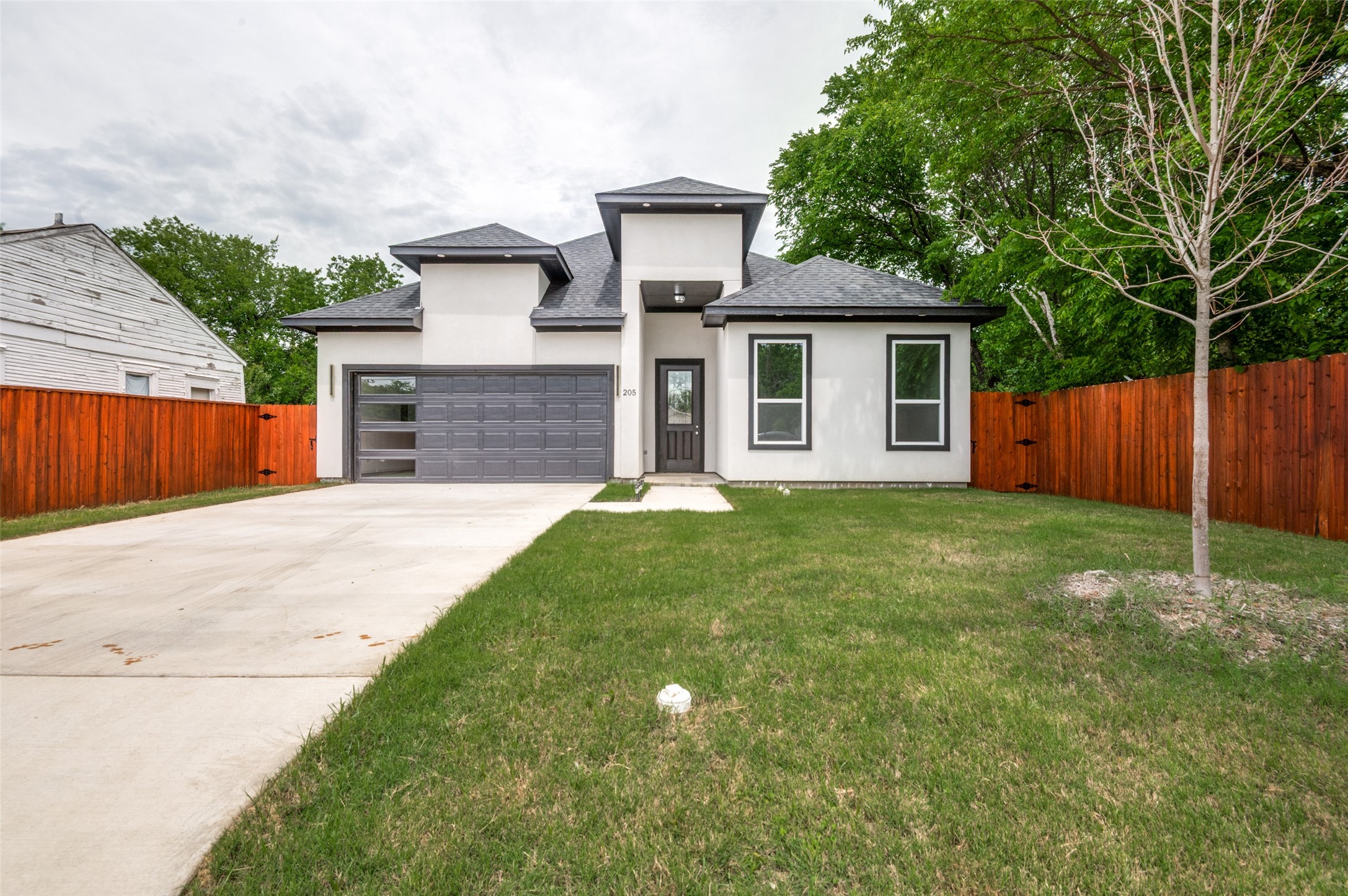 205 Fairview Street Waxahachie TX 75165