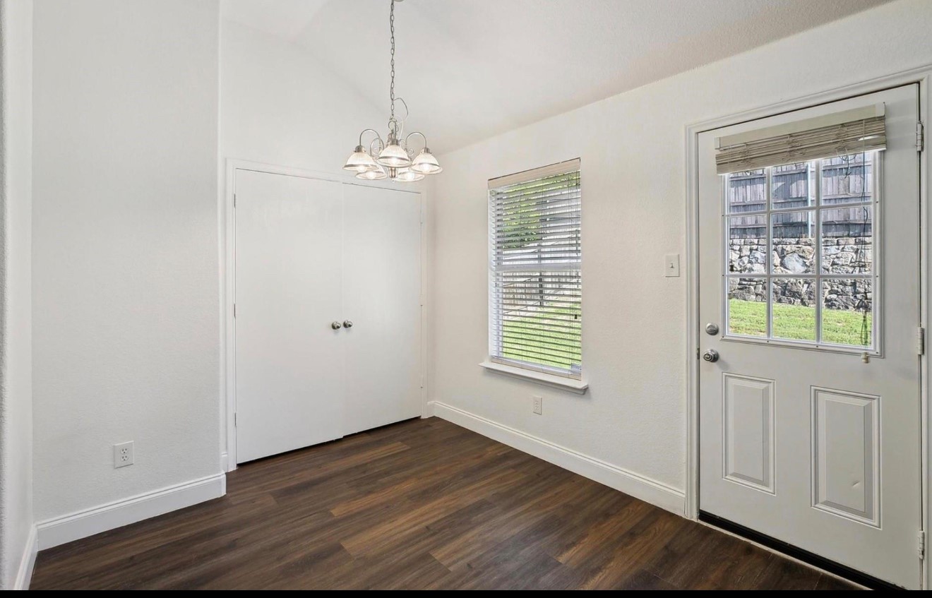 1446 Sax Leigh Drive Dallas TX 75241