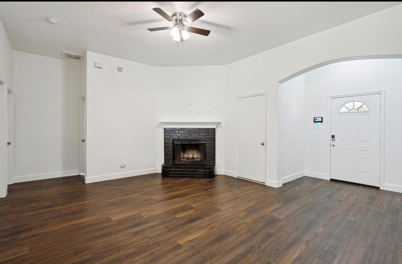 1446 Sax Leigh Drive Dallas TX 75241