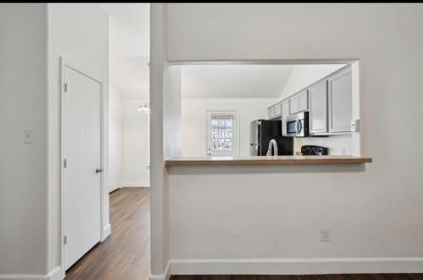 1446 Sax Leigh Drive Dallas TX 75241