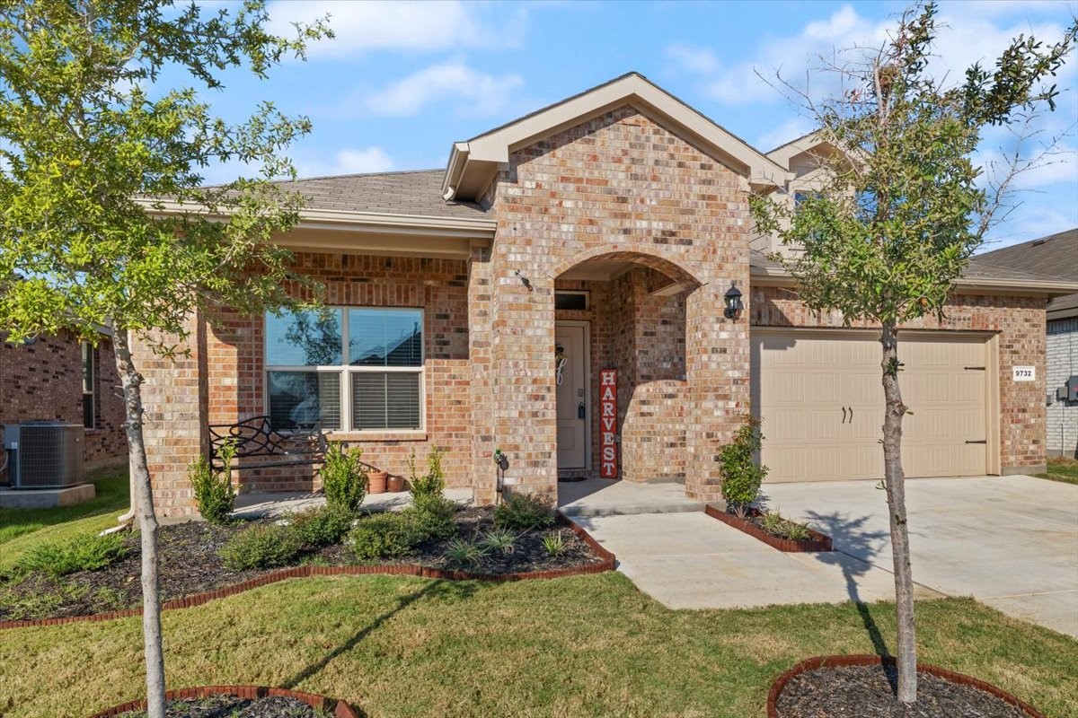 9732 Serviceberry Lane Fort Worth TX 76036