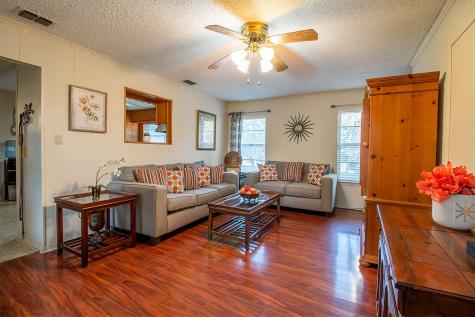 8212 Us Highway 80 Grand Saline TX 75140