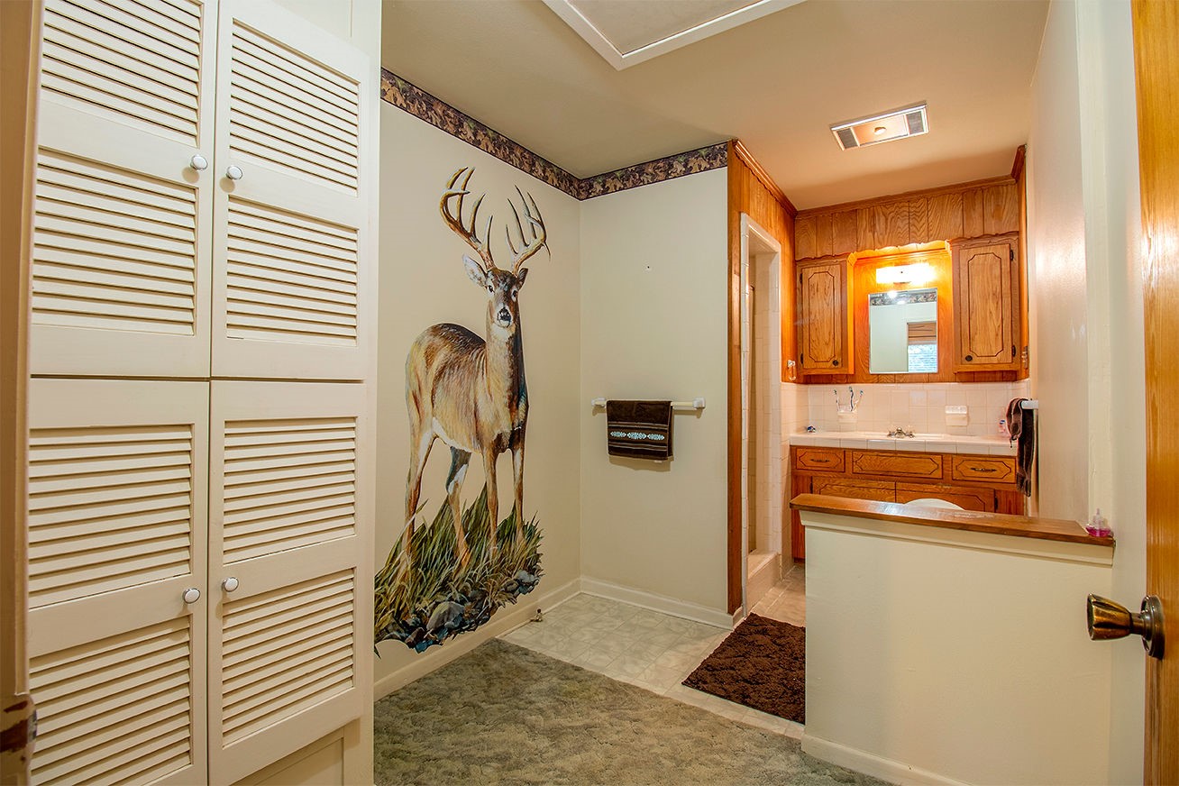 8212 Us Highway 80 Grand Saline TX 75140
