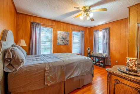 8212 Us Highway 80 Grand Saline TX 75140