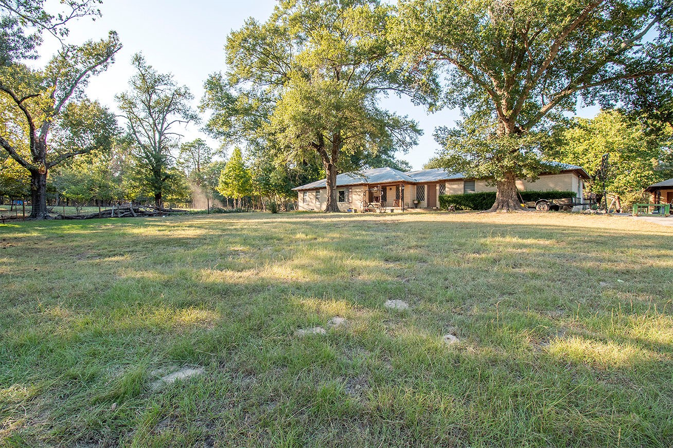 8212 Us Highway 80 Grand Saline TX 75140