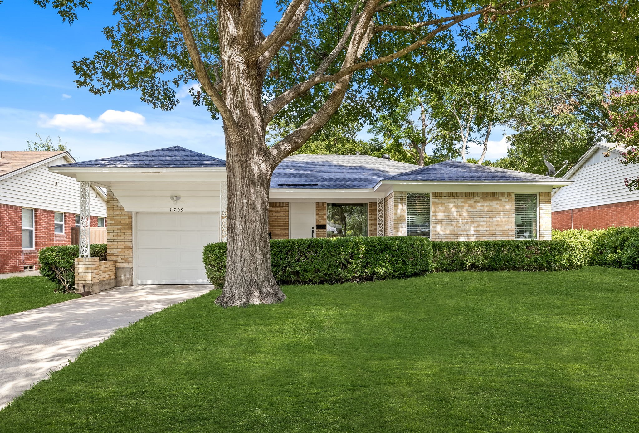 11708 Tuscany Way Dallas TX 75218