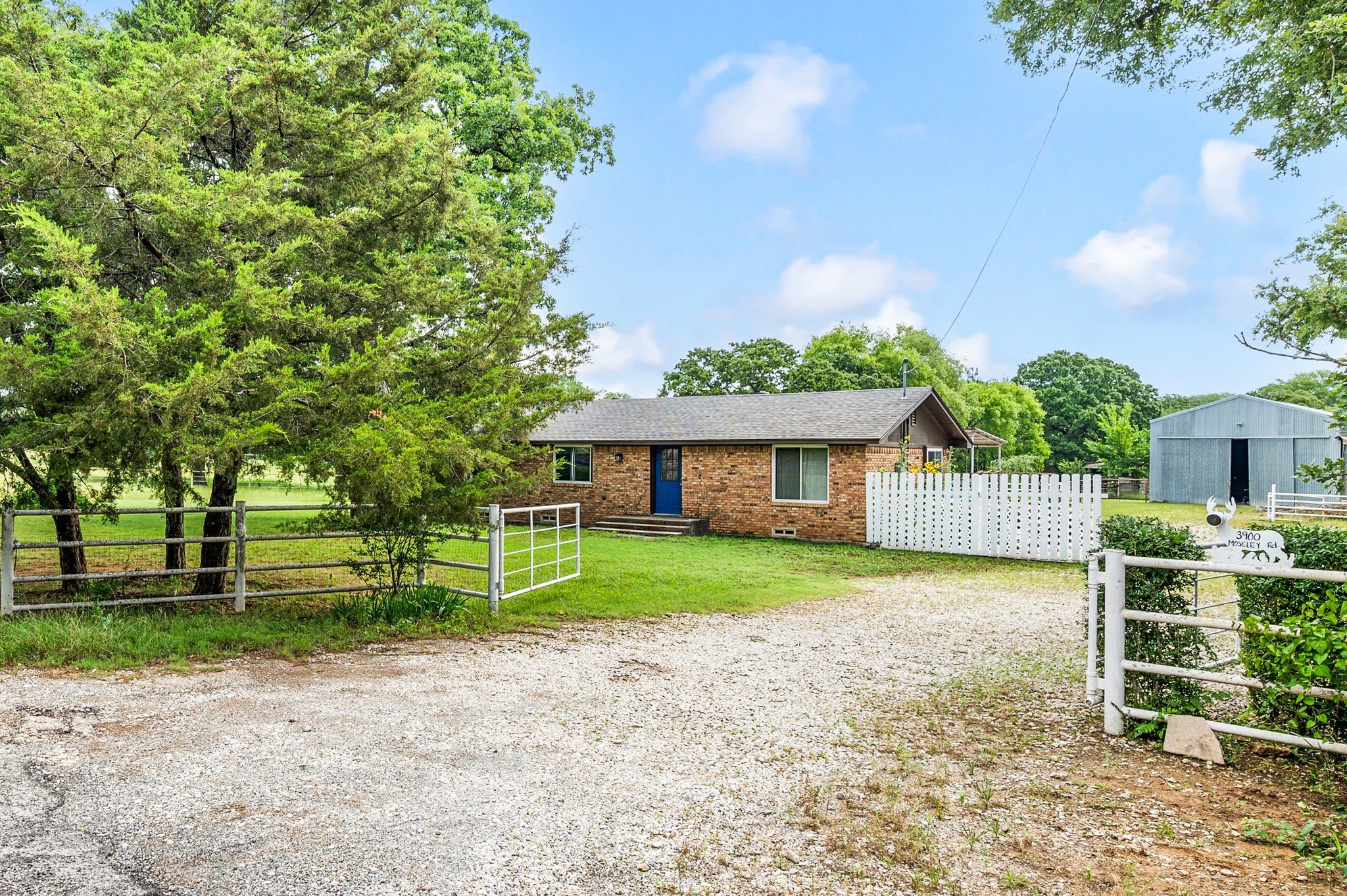 3900 Moseley Road Cross Roads TX 76227