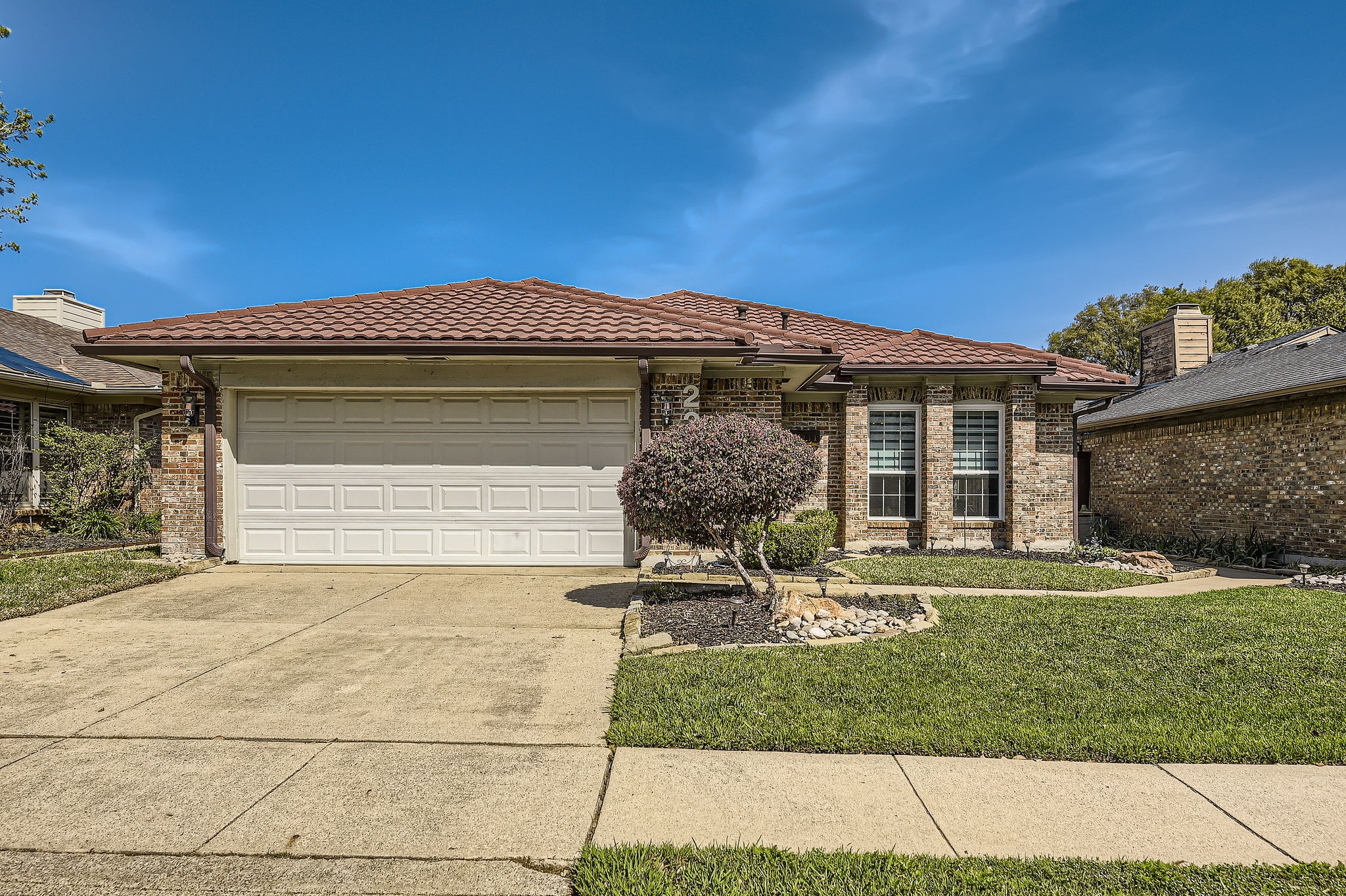 2211 Mediterranean Avenue Arlington TX 76011