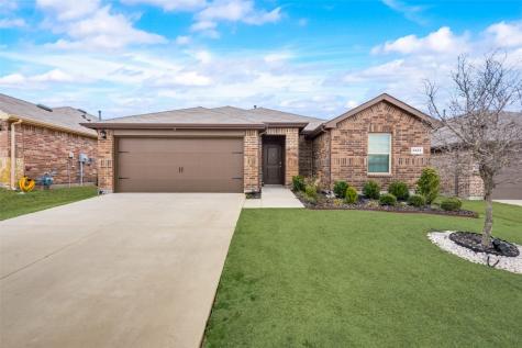 2323 Broken Bow Trail Crandall TX 75114