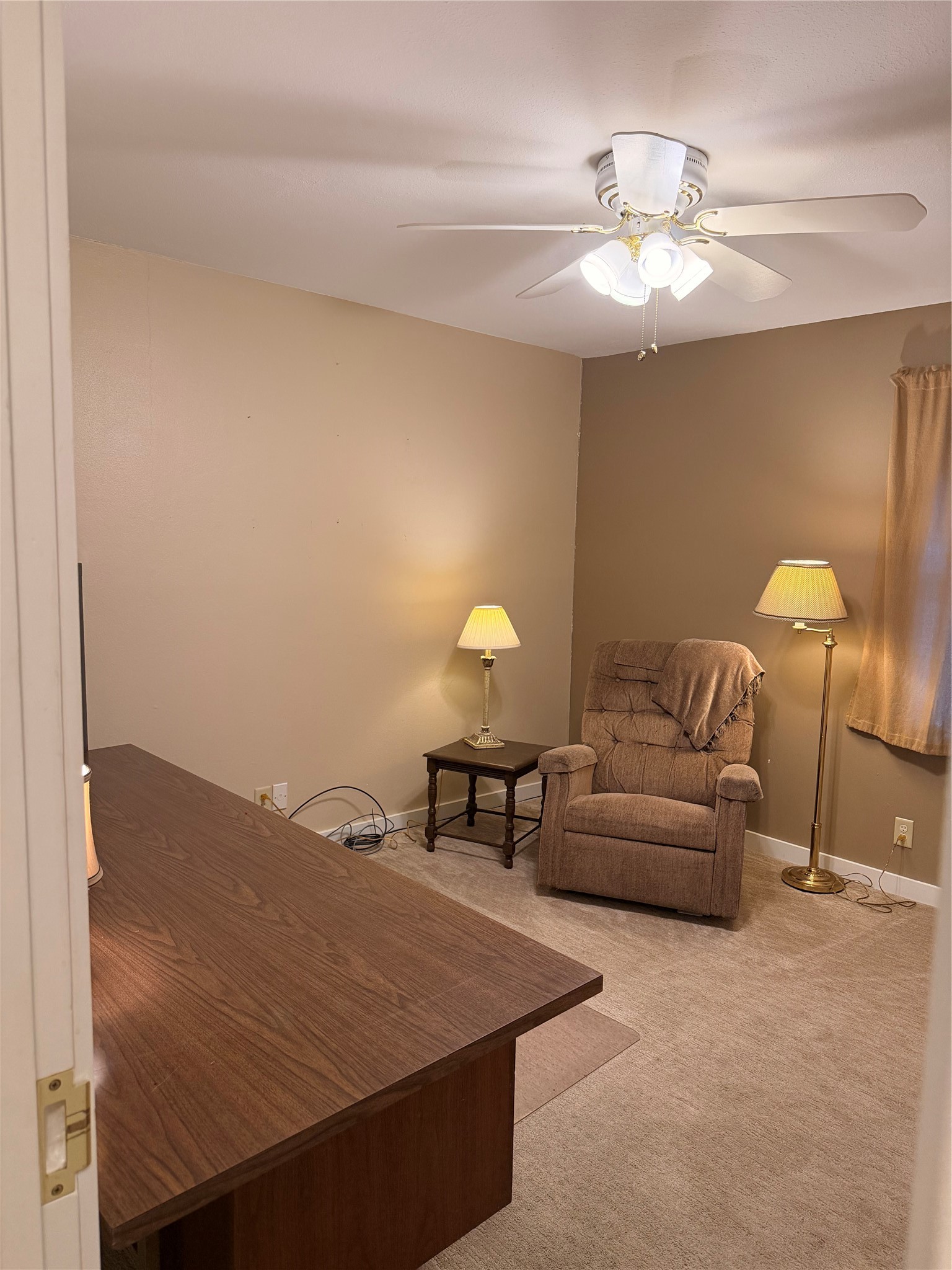 1202 Red Oak Ennis TX 75119