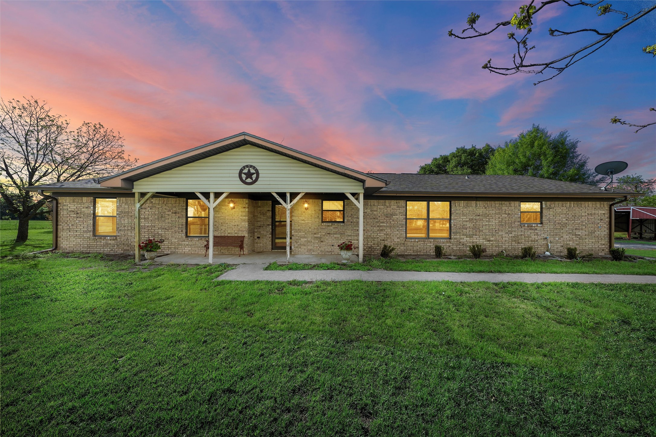 943 Coxs Oak Valley Road Waco TX 76705