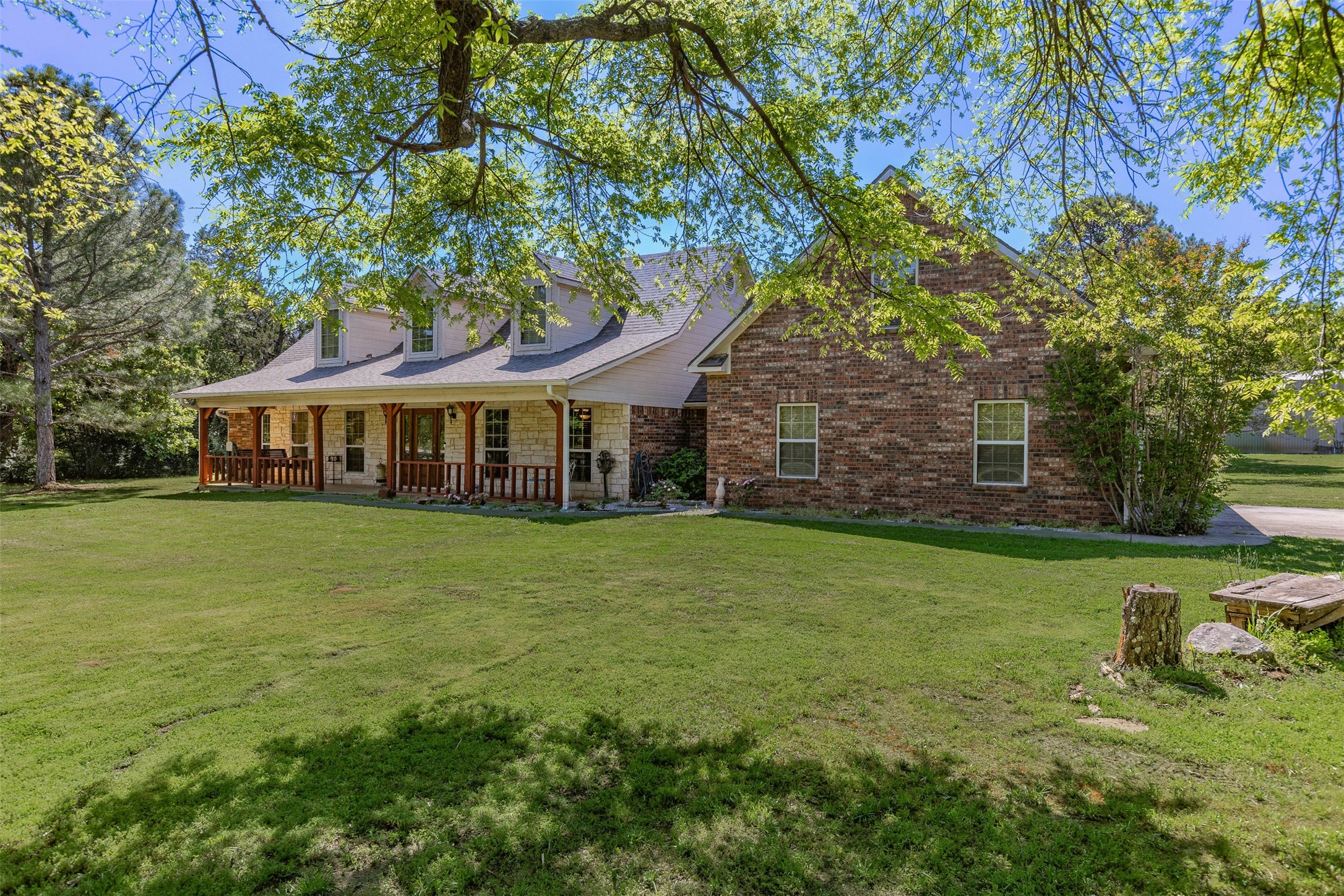 2040 Shannon Road Denison TX 75021