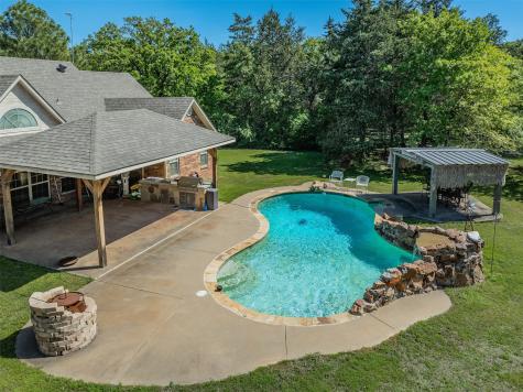 2040 Shannon Road Denison TX 75021