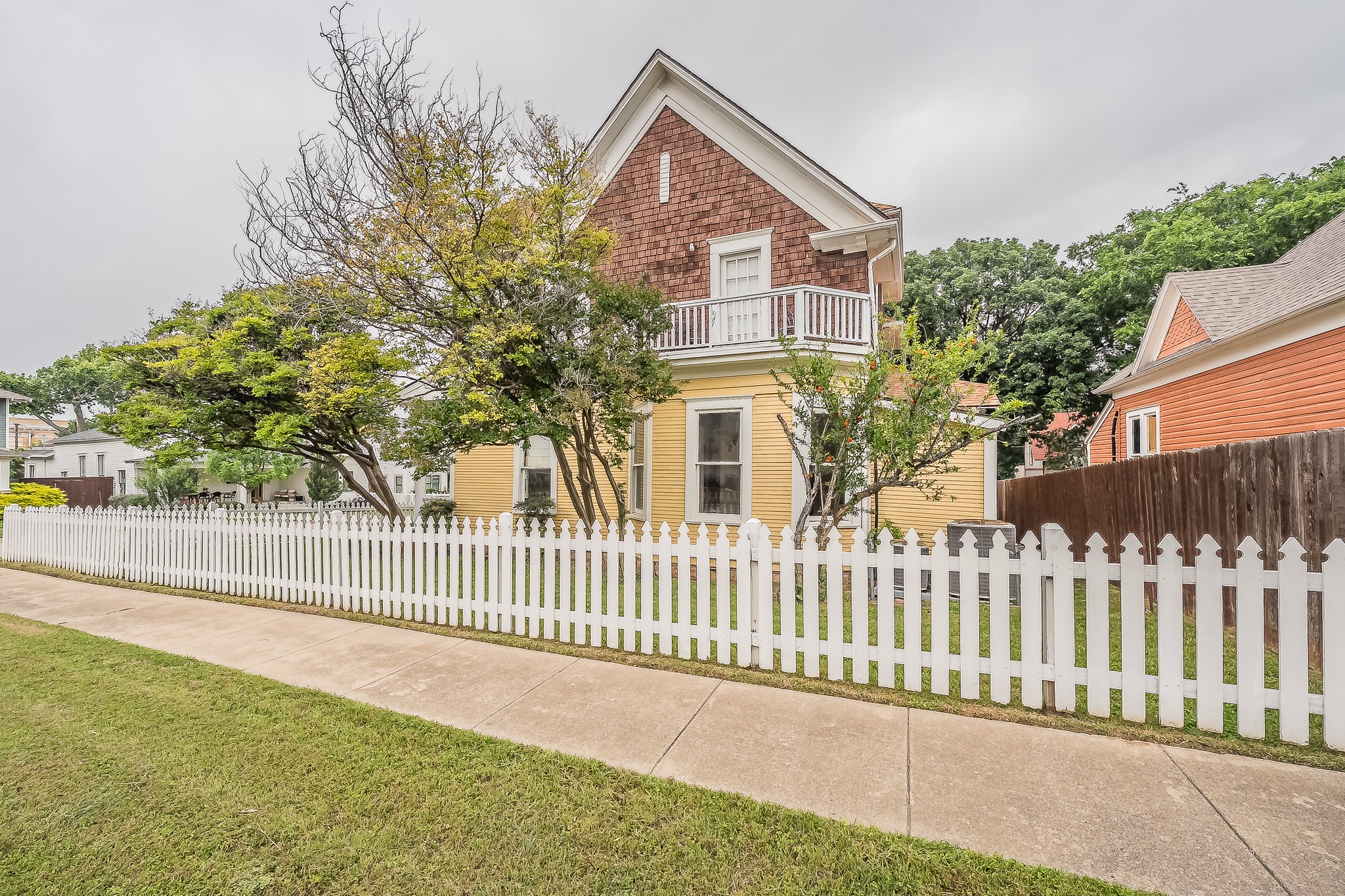 1419 Lipscomb Street Fort Worth TX 76104