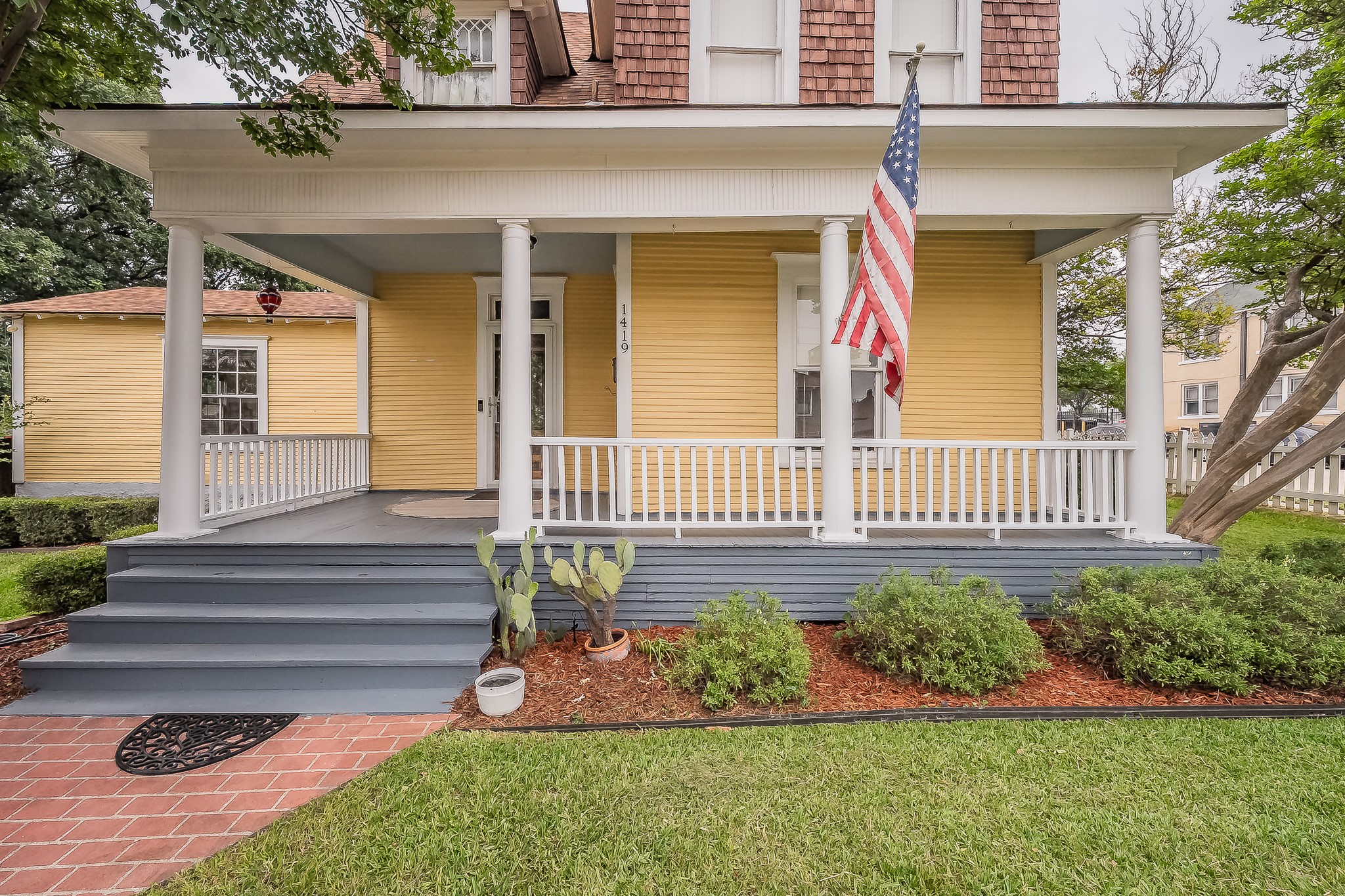 1419 Lipscomb Street Fort Worth TX 76104