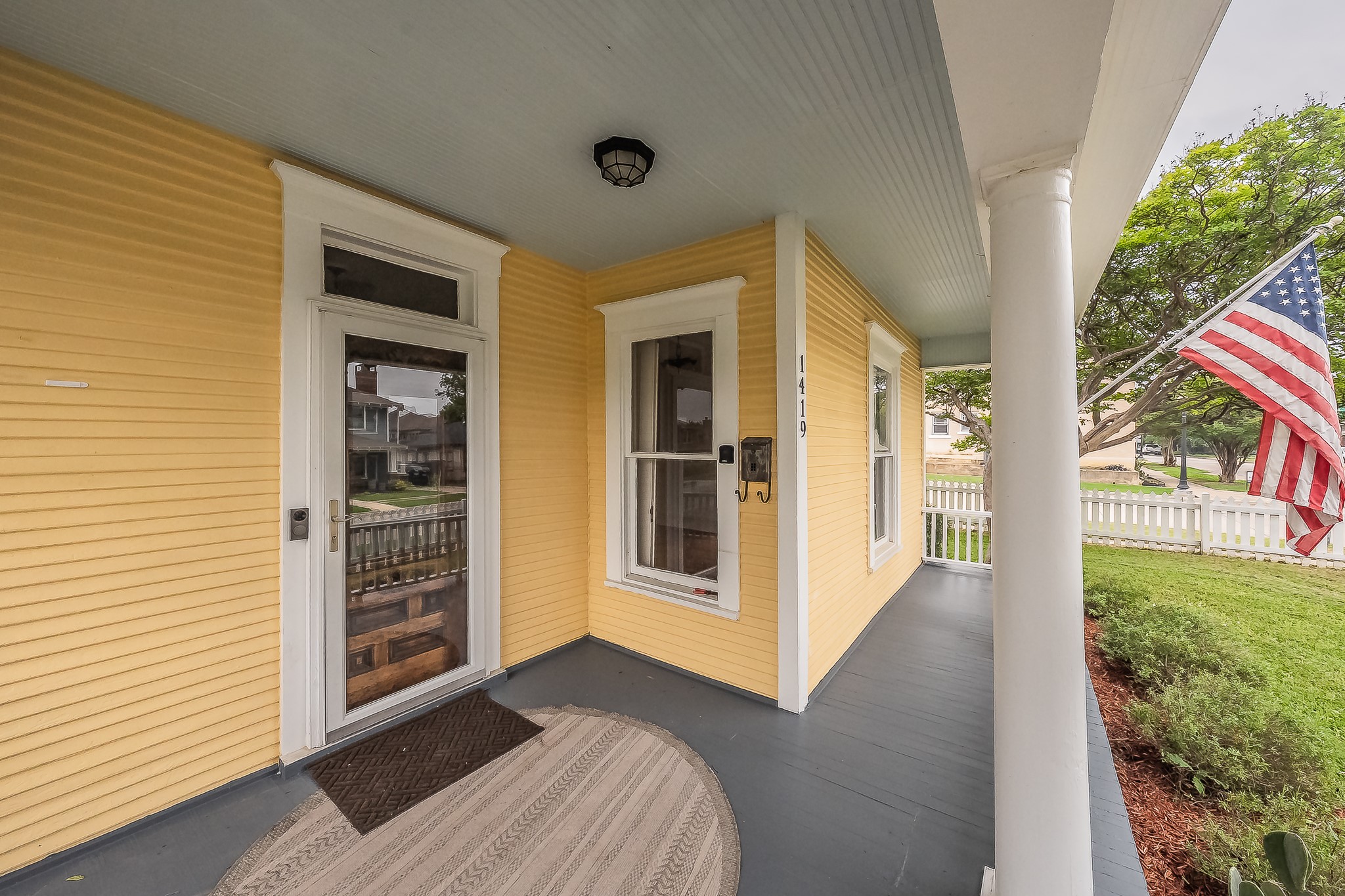 1419 Lipscomb Street Fort Worth TX 76104