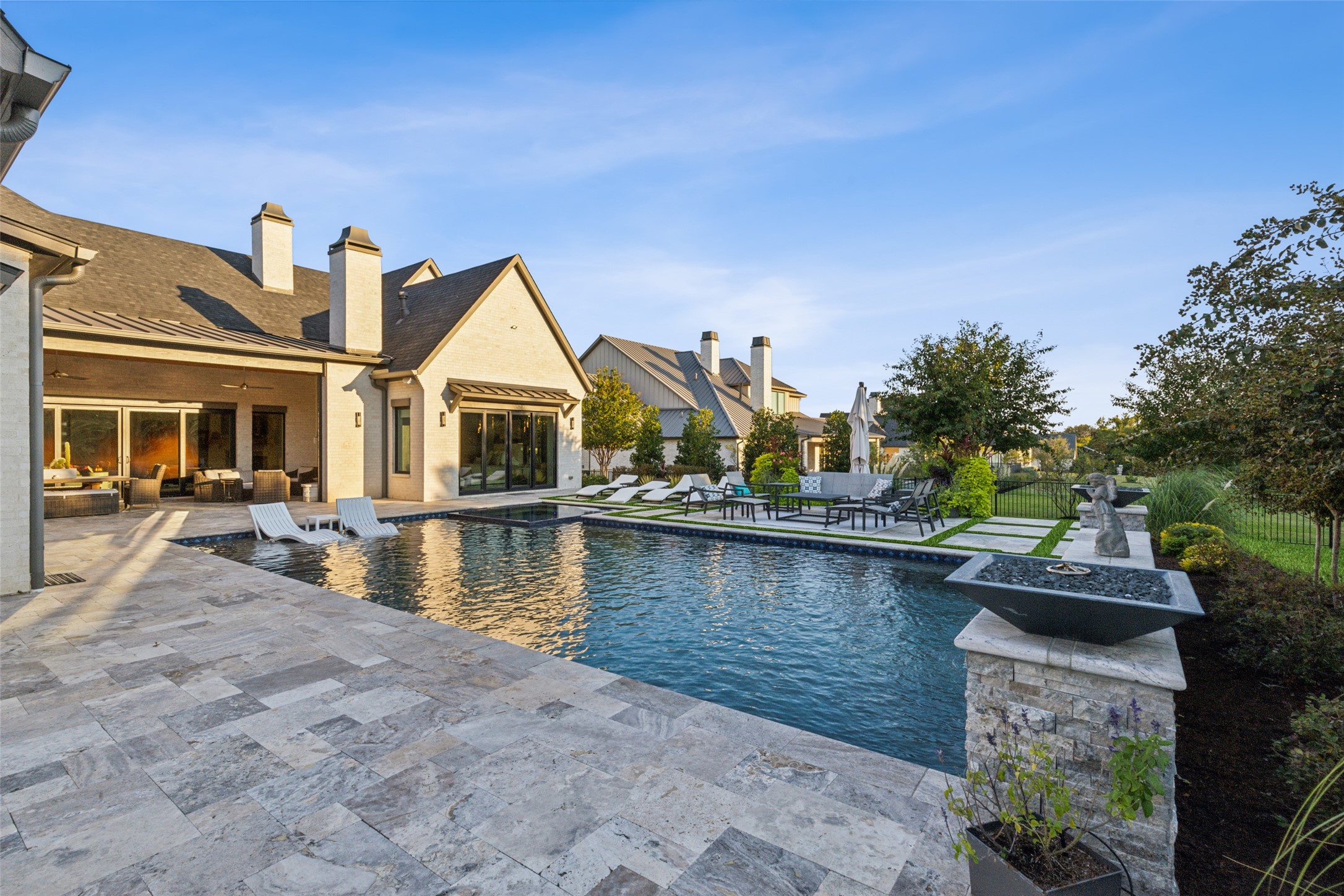 405 Kings Landing Heath TX 75032