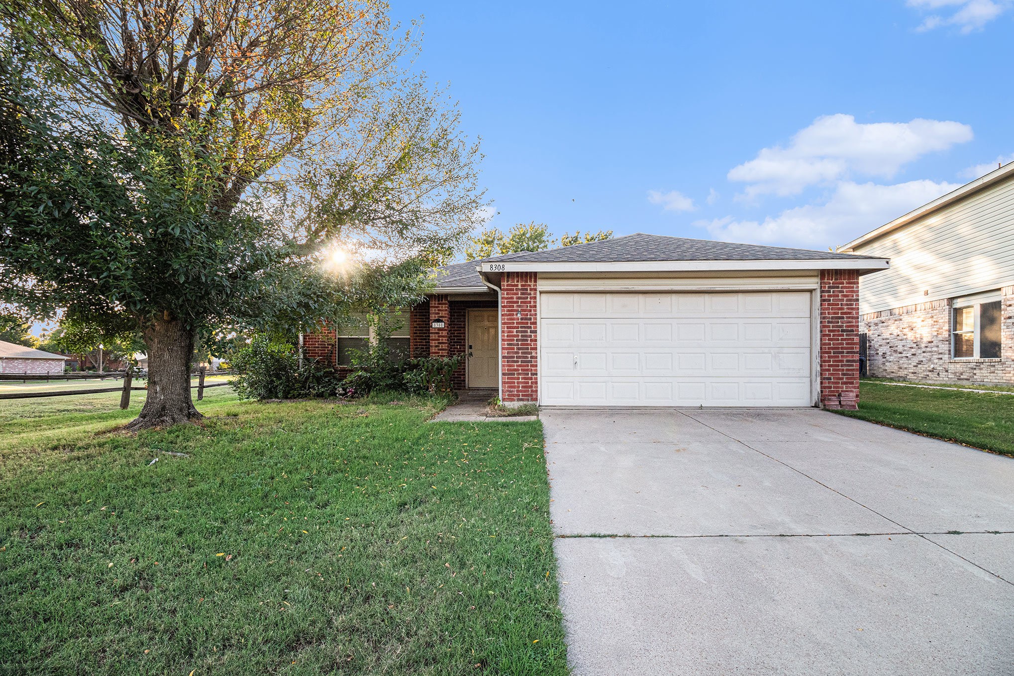 8308 Seven Oaks Lane Denton TX 76210