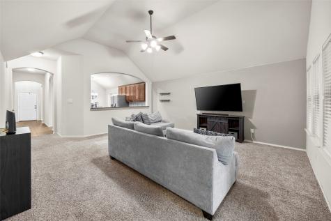 11801 Hassop Lane Burleson TX 76028