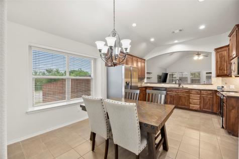 11801 Hassop Lane Burleson TX 76028