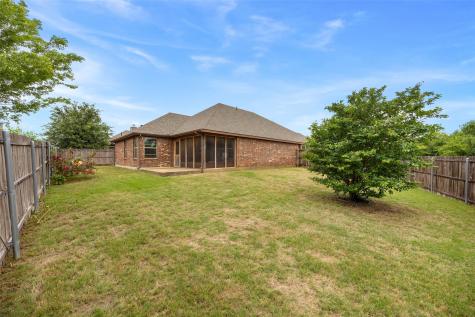 11801 Hassop Lane Burleson TX 76028