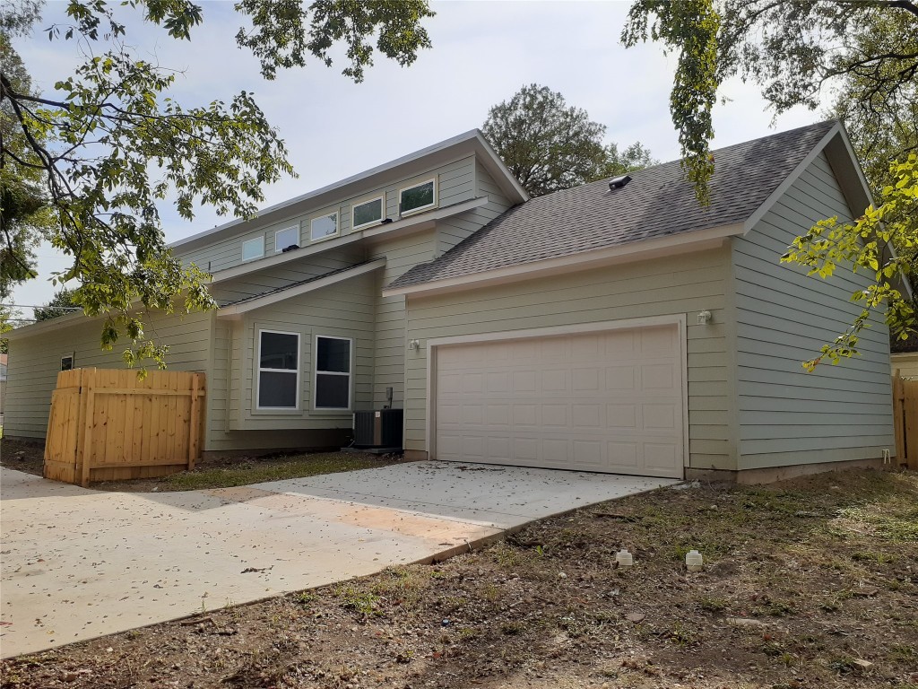 2840 Canary Drive Dallas TX 75216