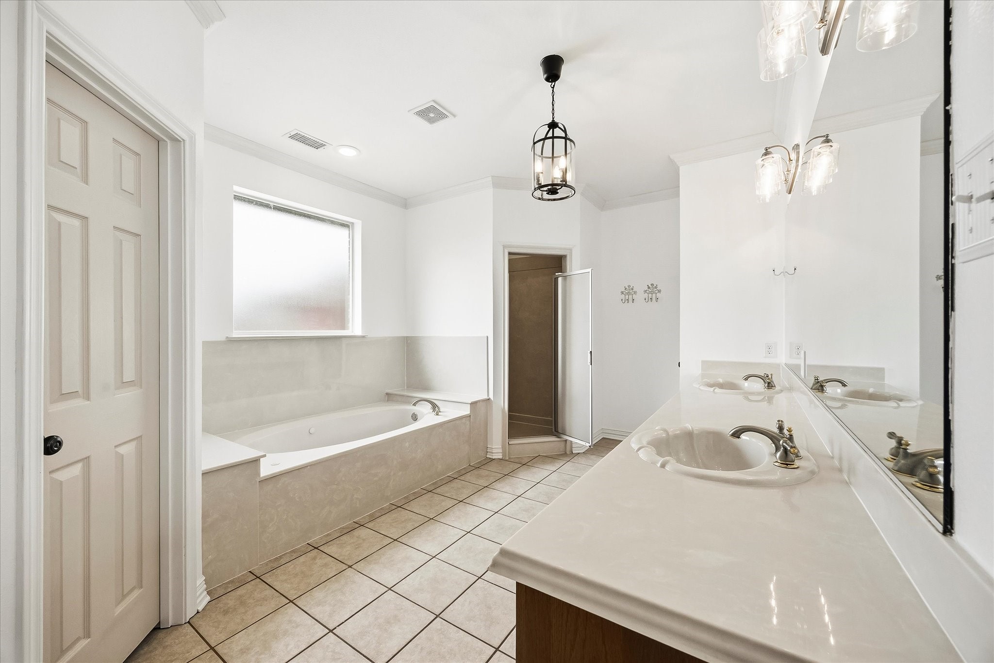 1072 West Secretariat Drive Terrell TX 75160