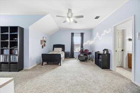 1072 West Secretariat Drive Terrell TX 75160