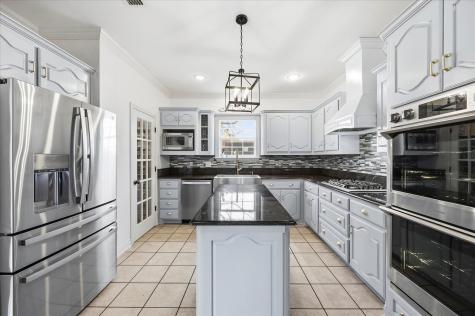 1072 West Secretariat Drive Terrell TX 75160