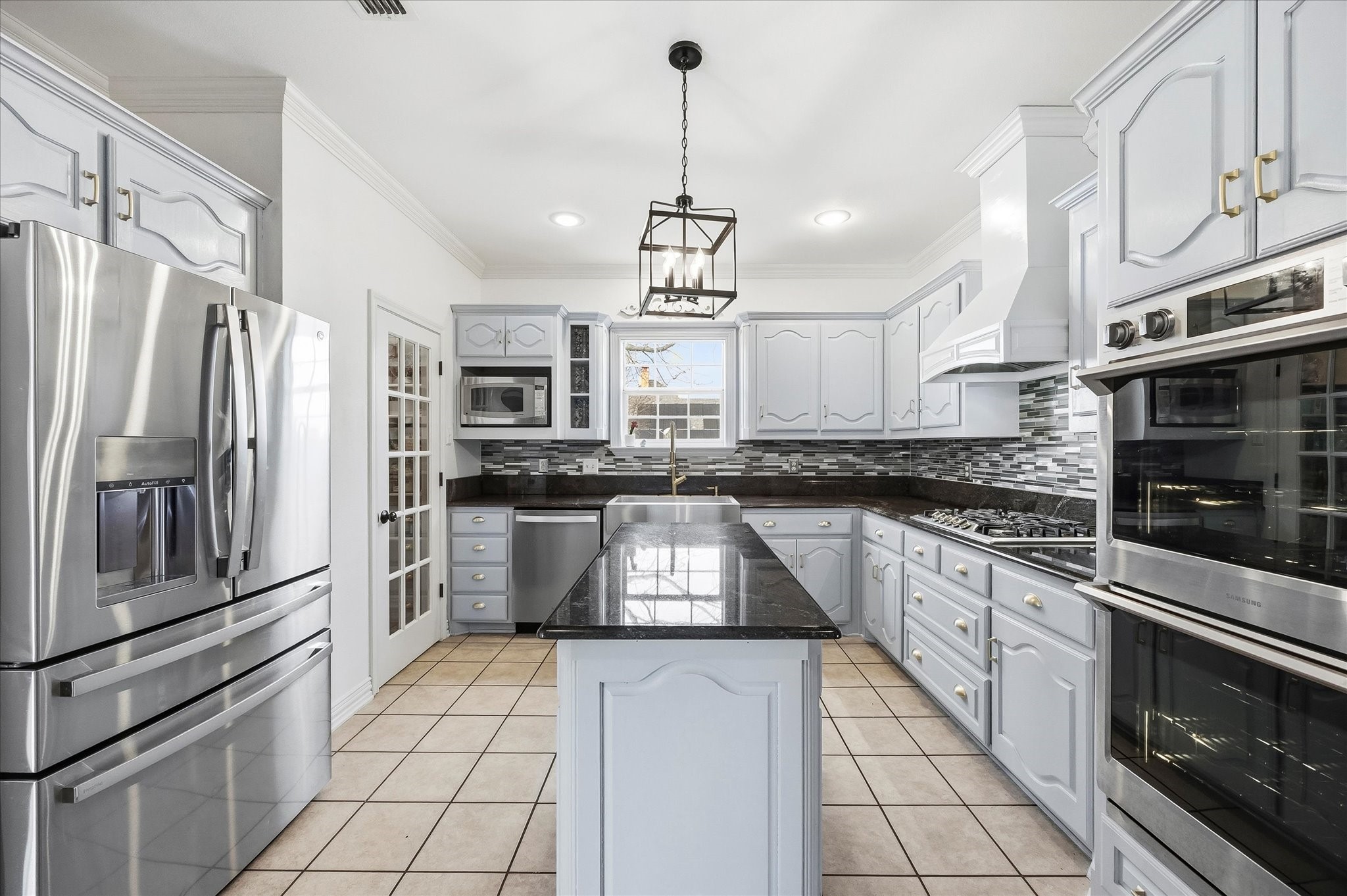 1072 West Secretariat Drive Terrell TX 75160