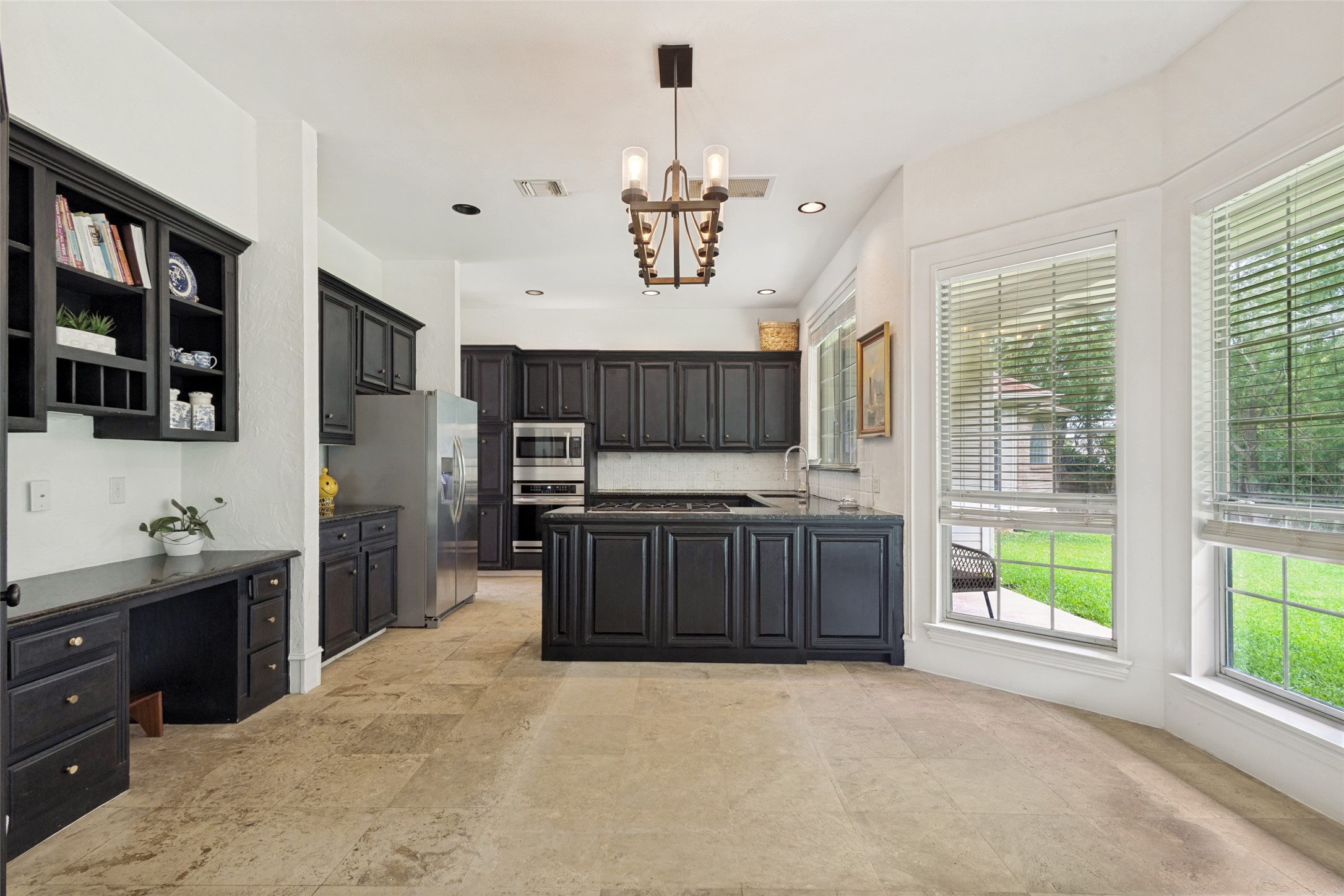 2621 Bierstadt Drive Highland Village TX 75077
