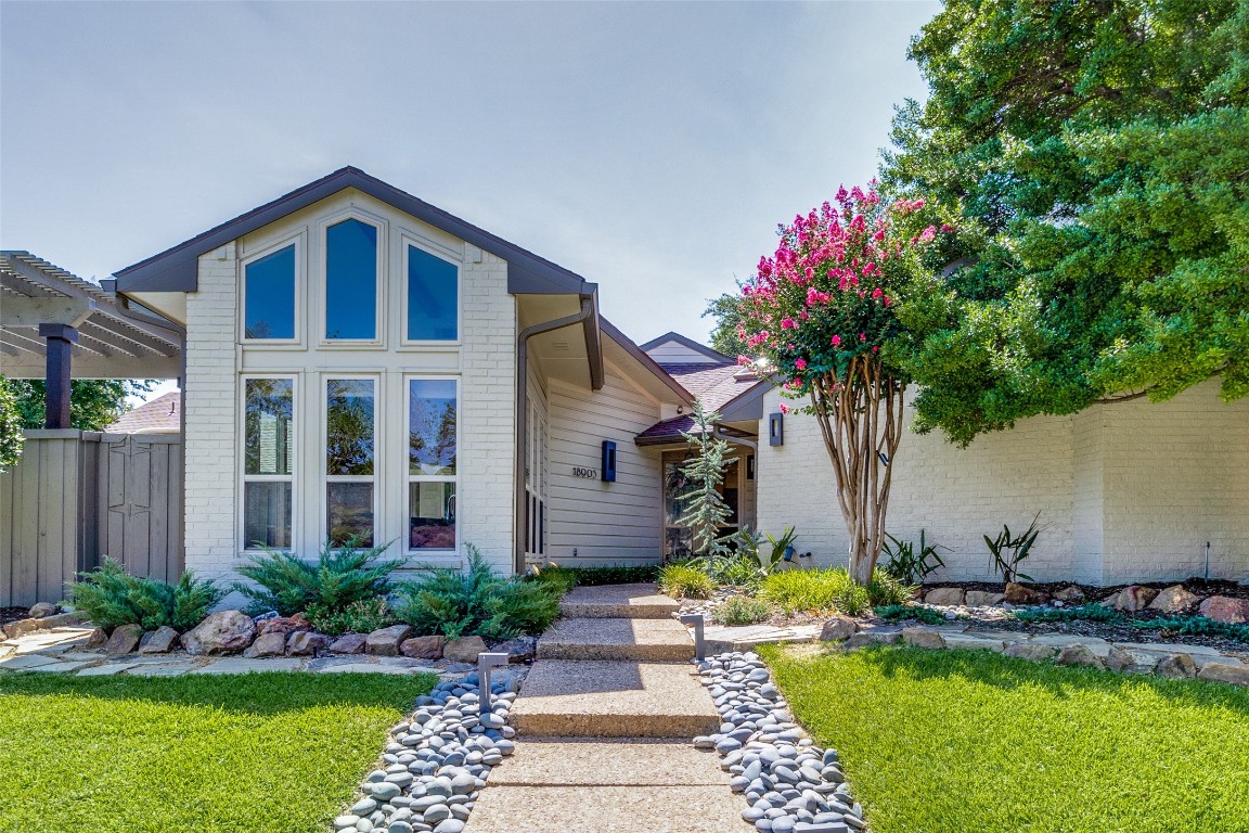 18905 Mahogany Trail Dallas TX 75252