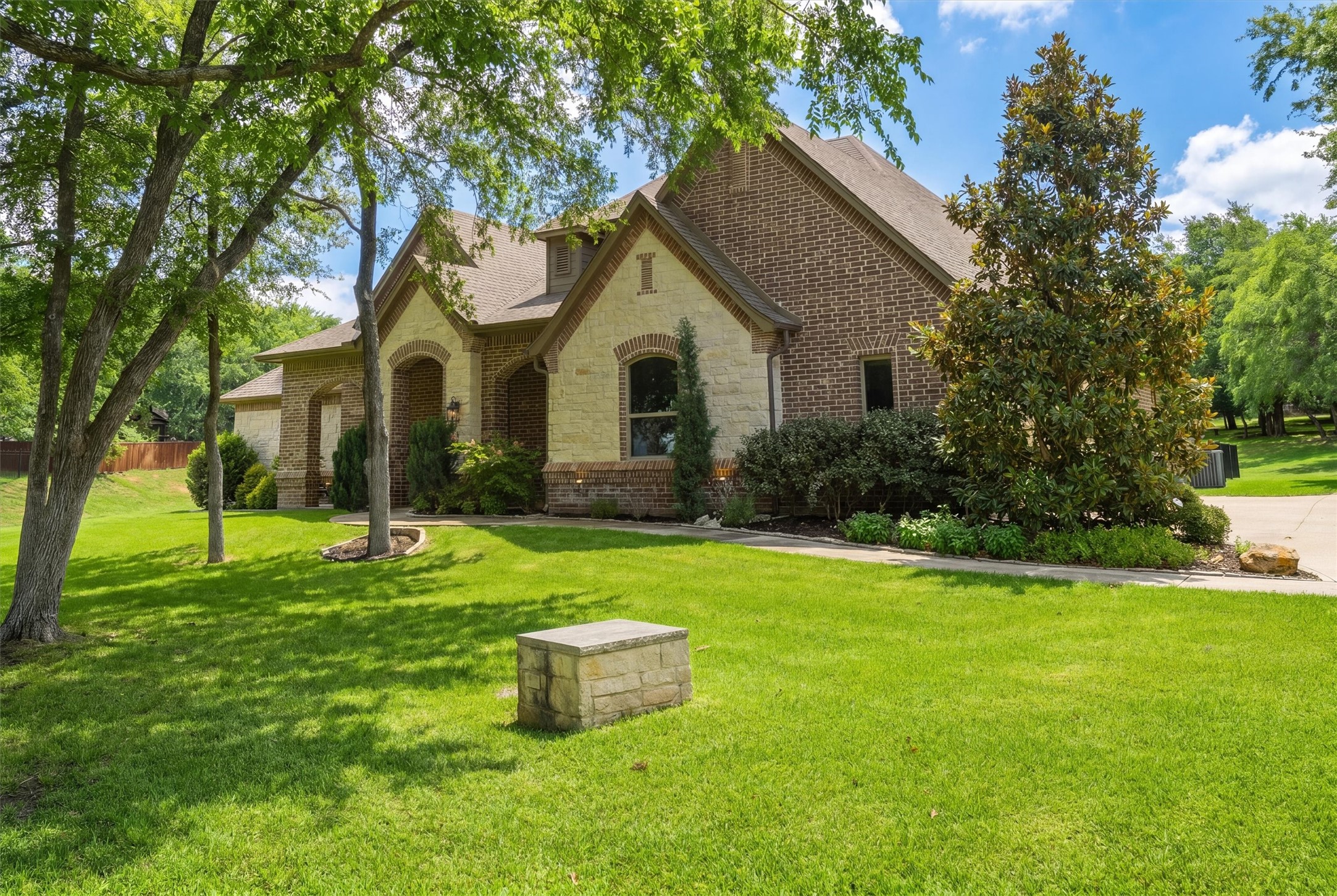 10512 Estancia Court Fort Worth TX 76108